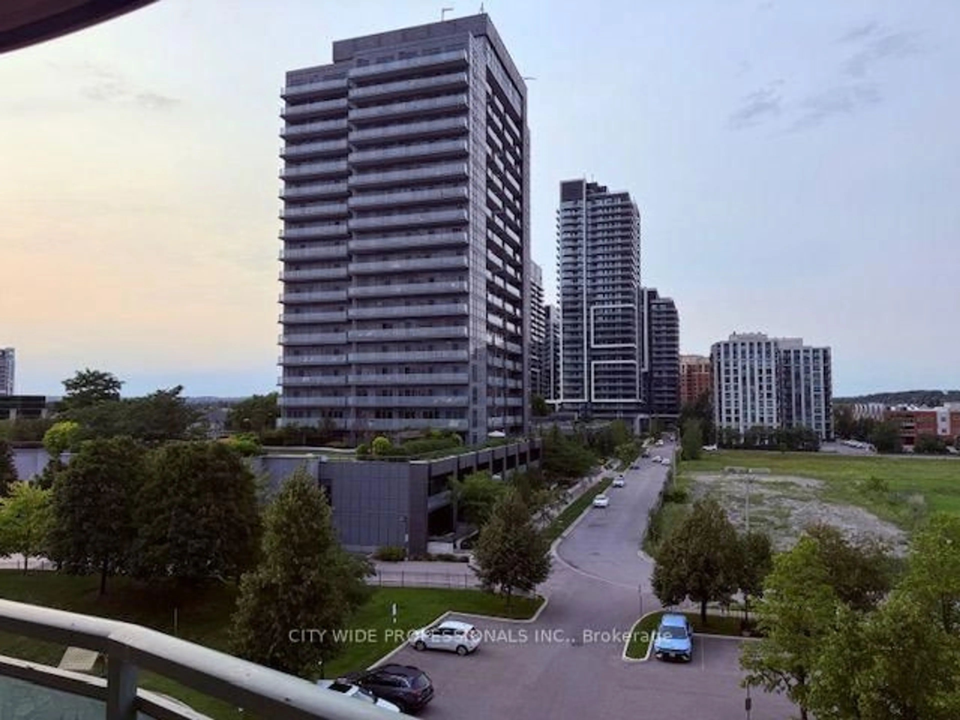 Balcony in the apartment, city buildings view from balcony for 39 Oneida Cres #509, Richmond Hill Ontario L4B 4T9