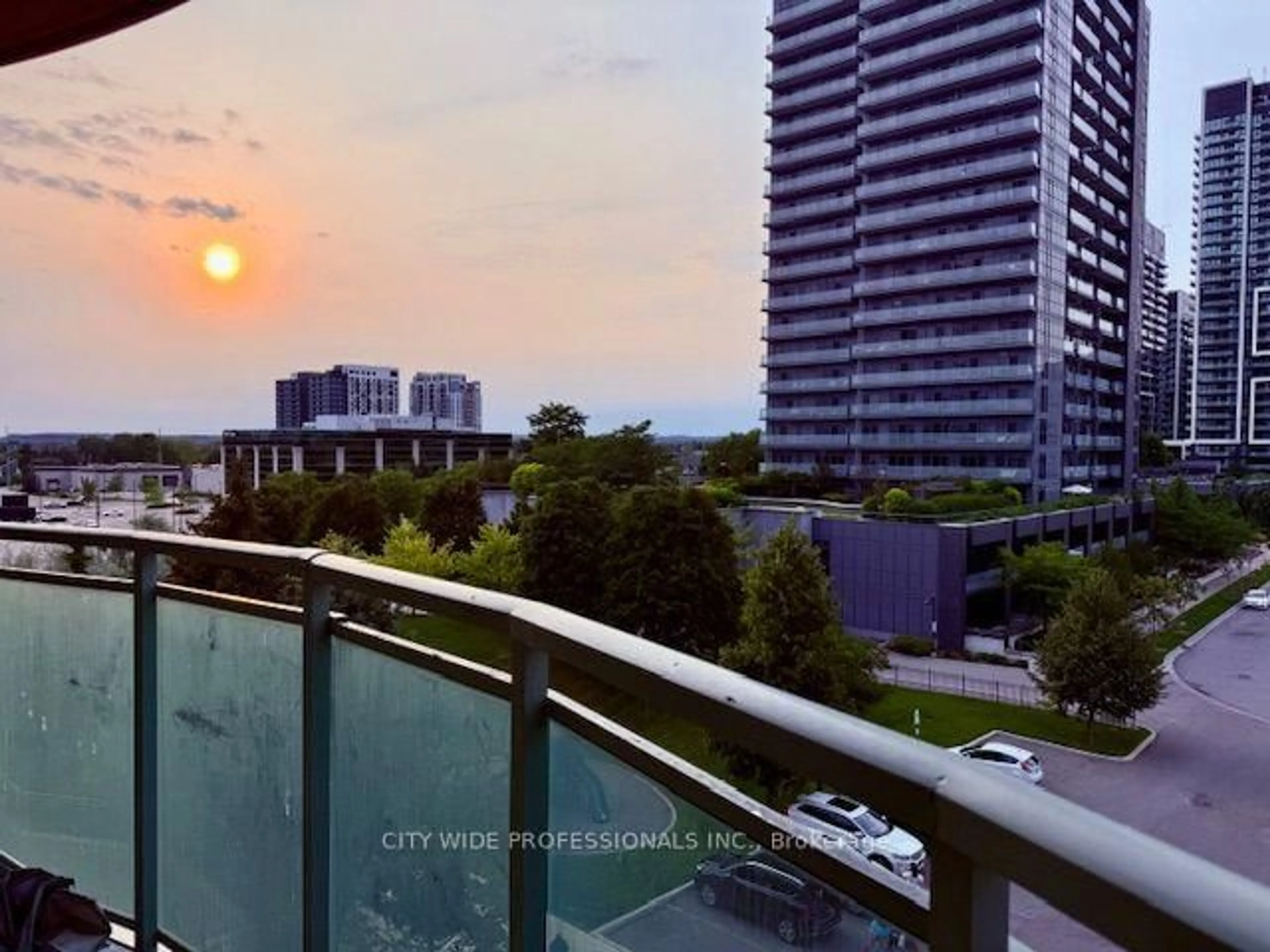 Balcony in the apartment, city buildings view from balcony for 39 Oneida Cres #509, Richmond Hill Ontario L4B 4T9