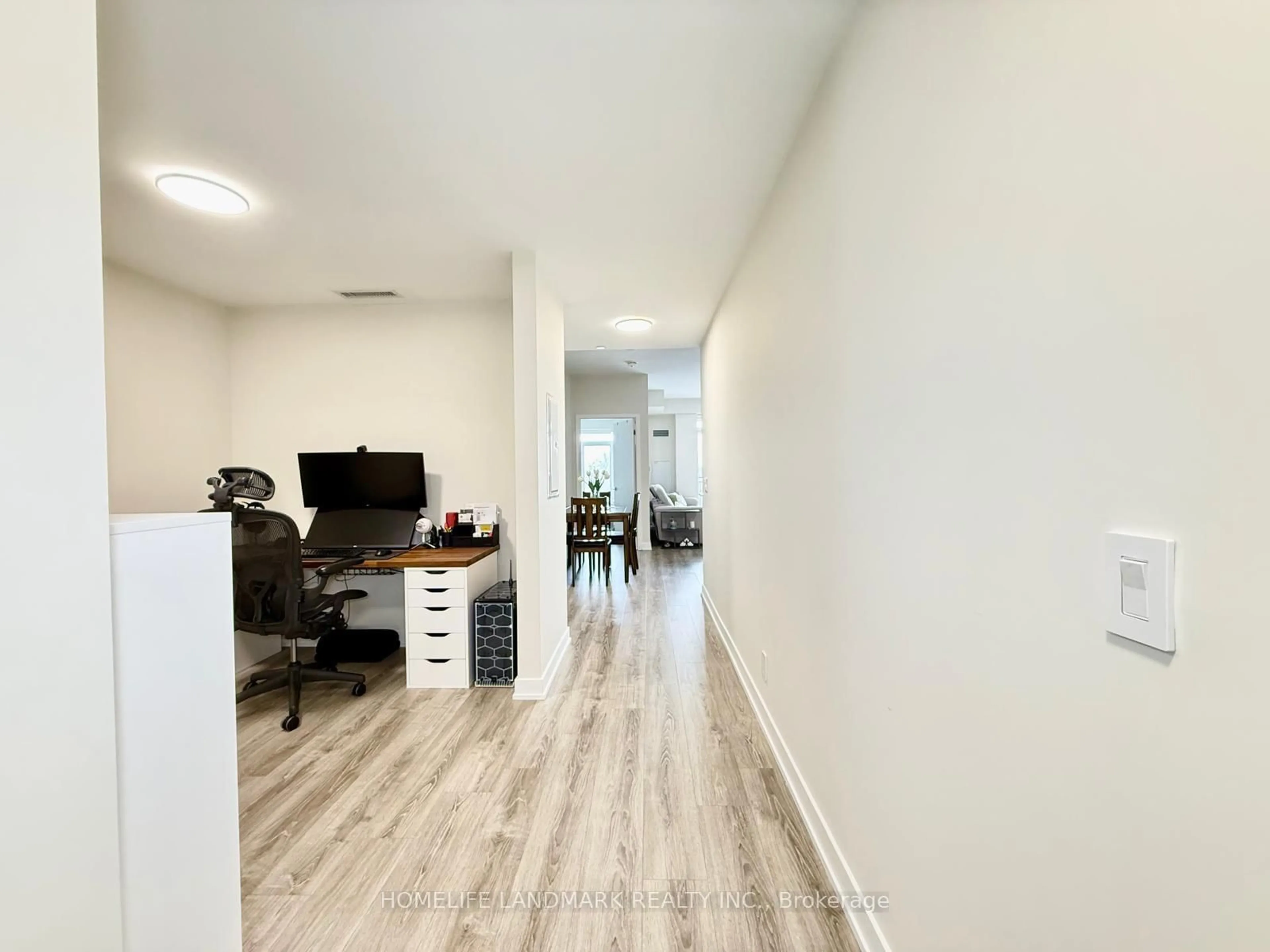 A pic of a room for 6235 Main St #415, Whitchurch-Stouffville Ontario L4A 4J3