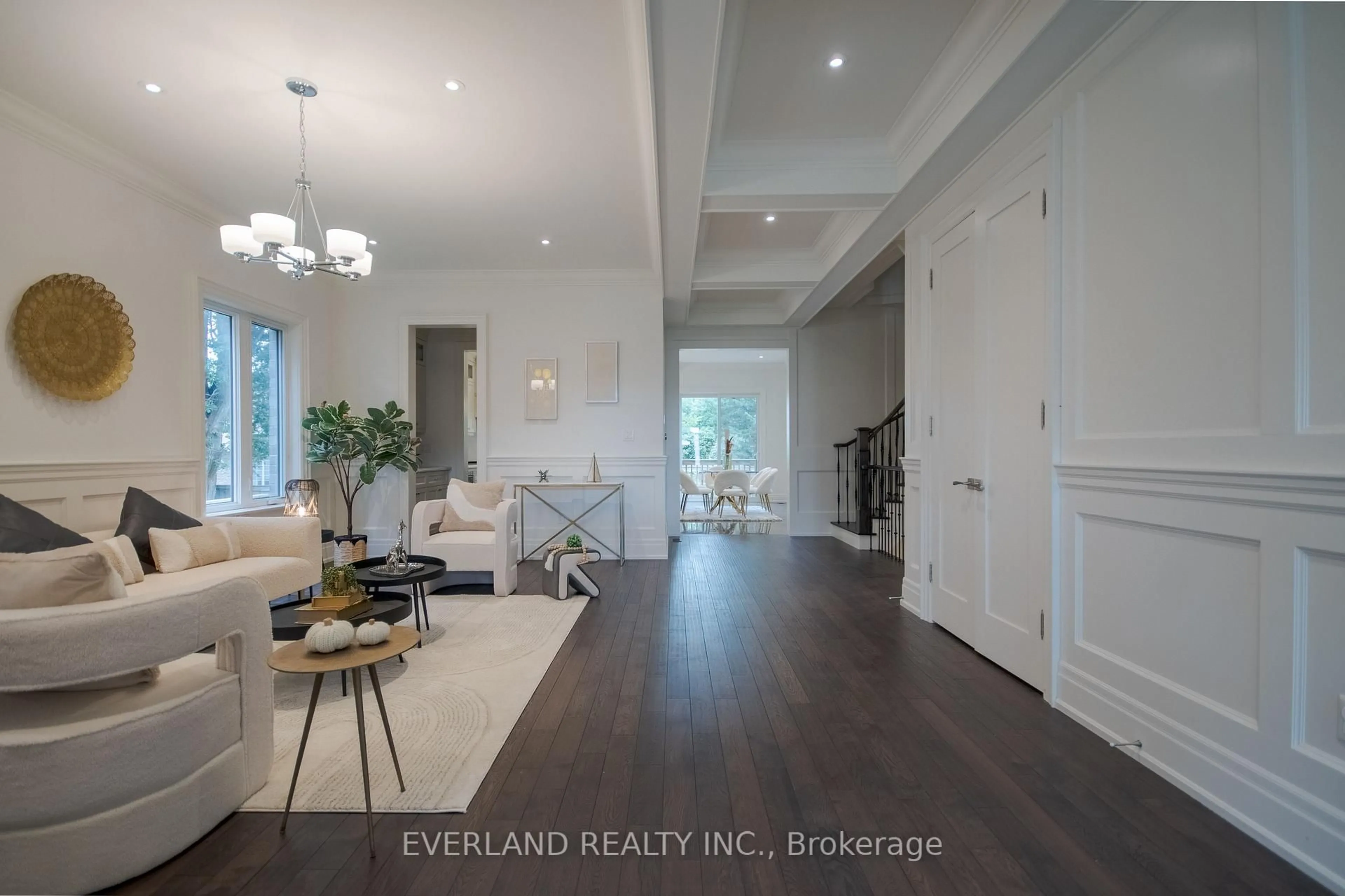 Indoor entryway for 97 Fitzgerald Ave, Markham Ontario L3R 4Z7