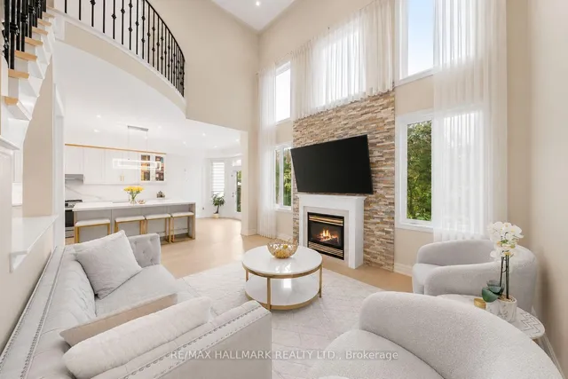 101 Ravine Edge Dr, Richmond Hill 4