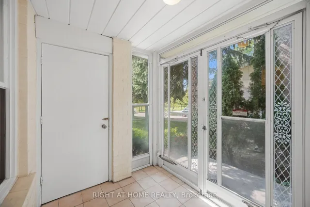 236 Austin Dr, Markham 5