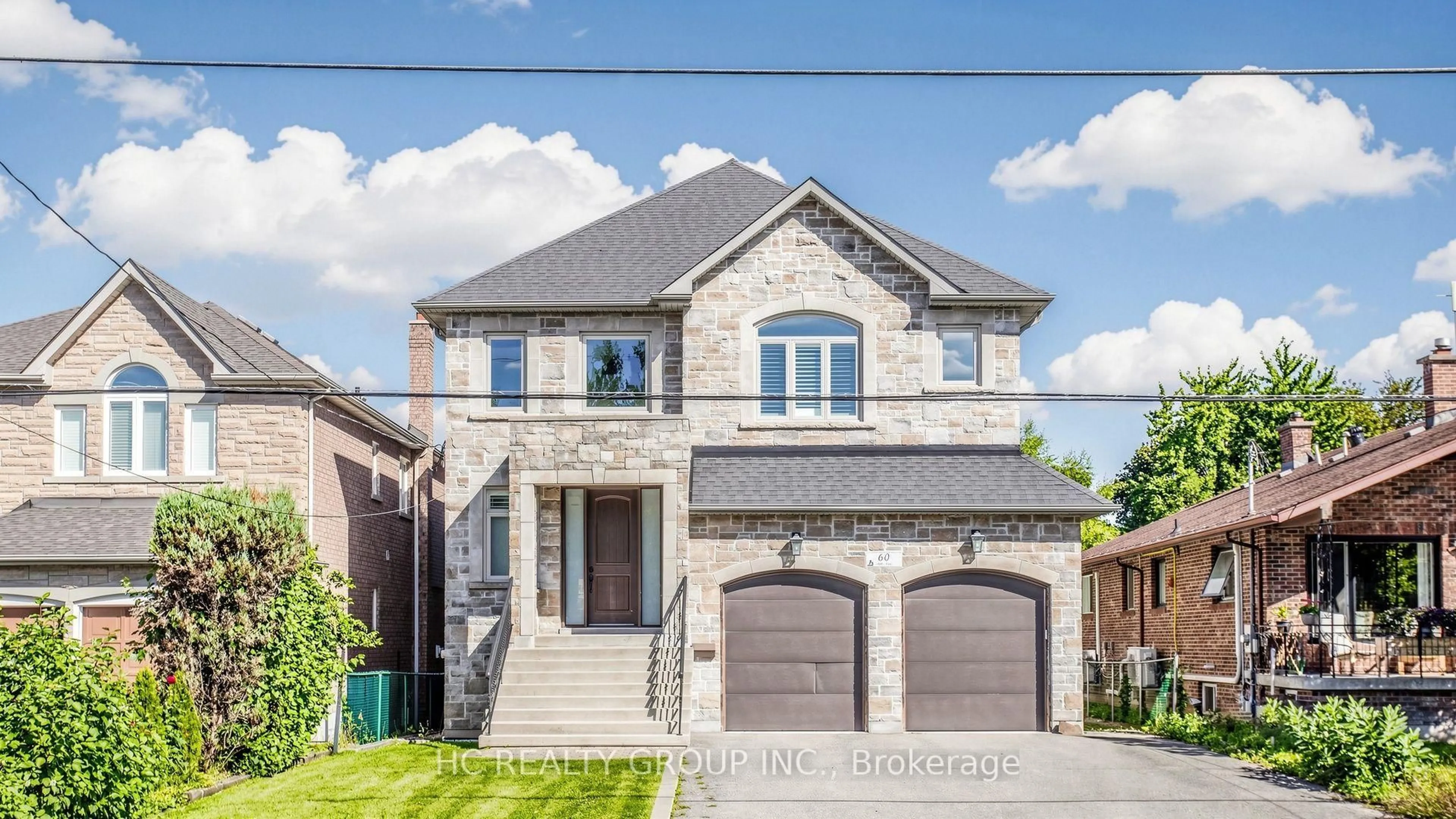 Home with brick exterior material, street for 60 Oak Ave, Richmond Hill Ontario L4C 6R7