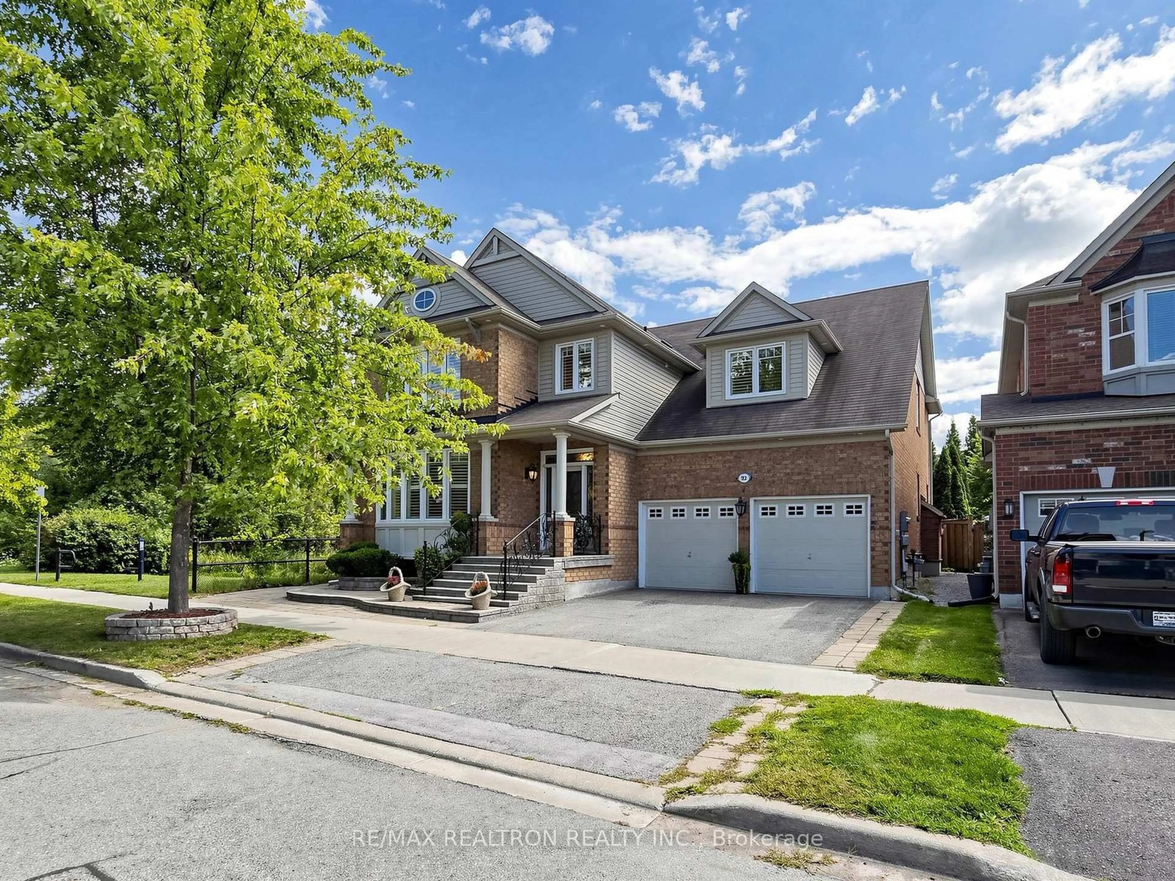 Home with brick exterior material, street for 92 Clausfarm Lane, Whitchurch-Stouffville Ontario L4A 0M1
