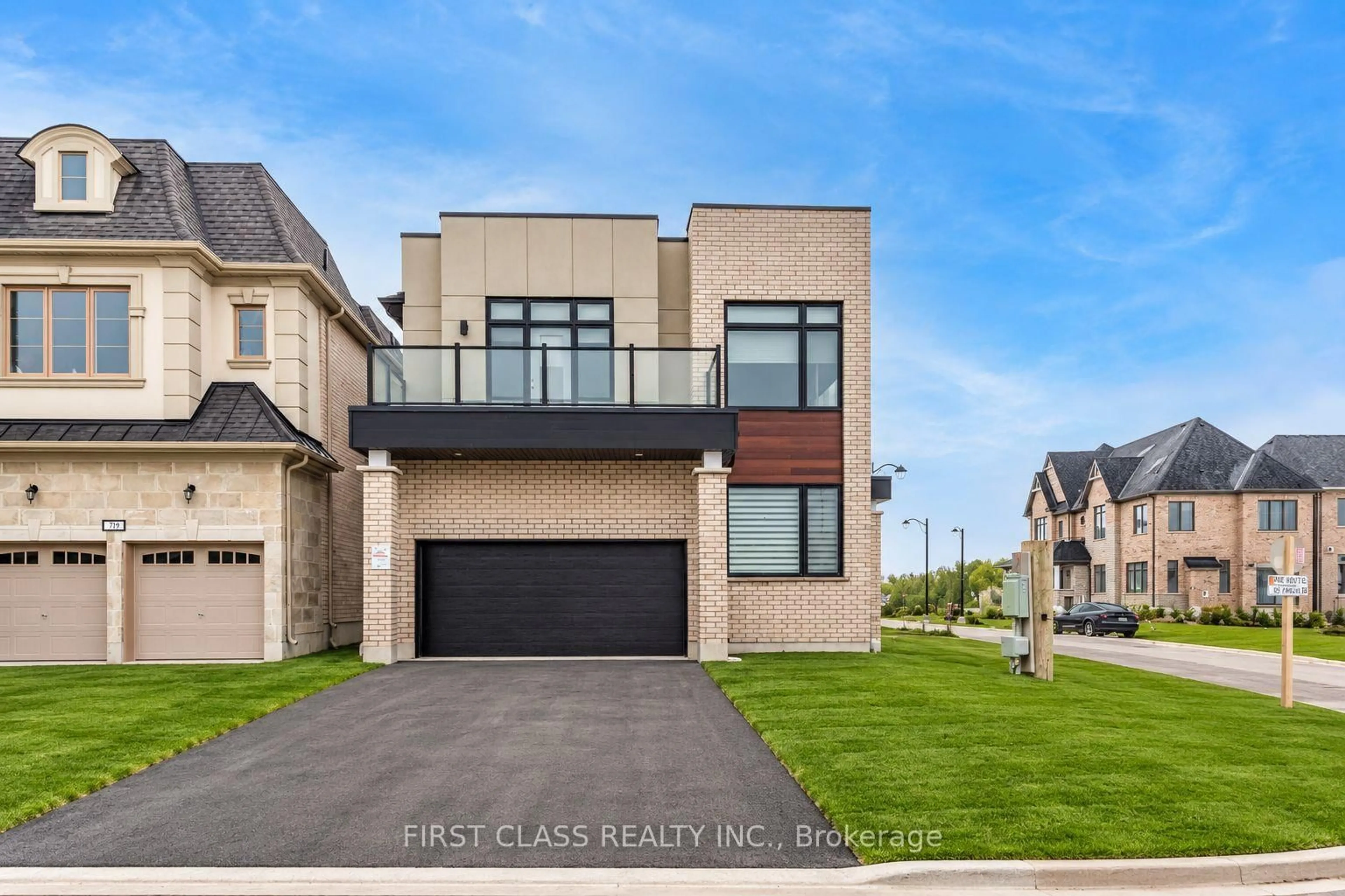 Home with brick exterior material, street for 11 Godfrey Willis Dr, Markham Ontario L6C 3N2