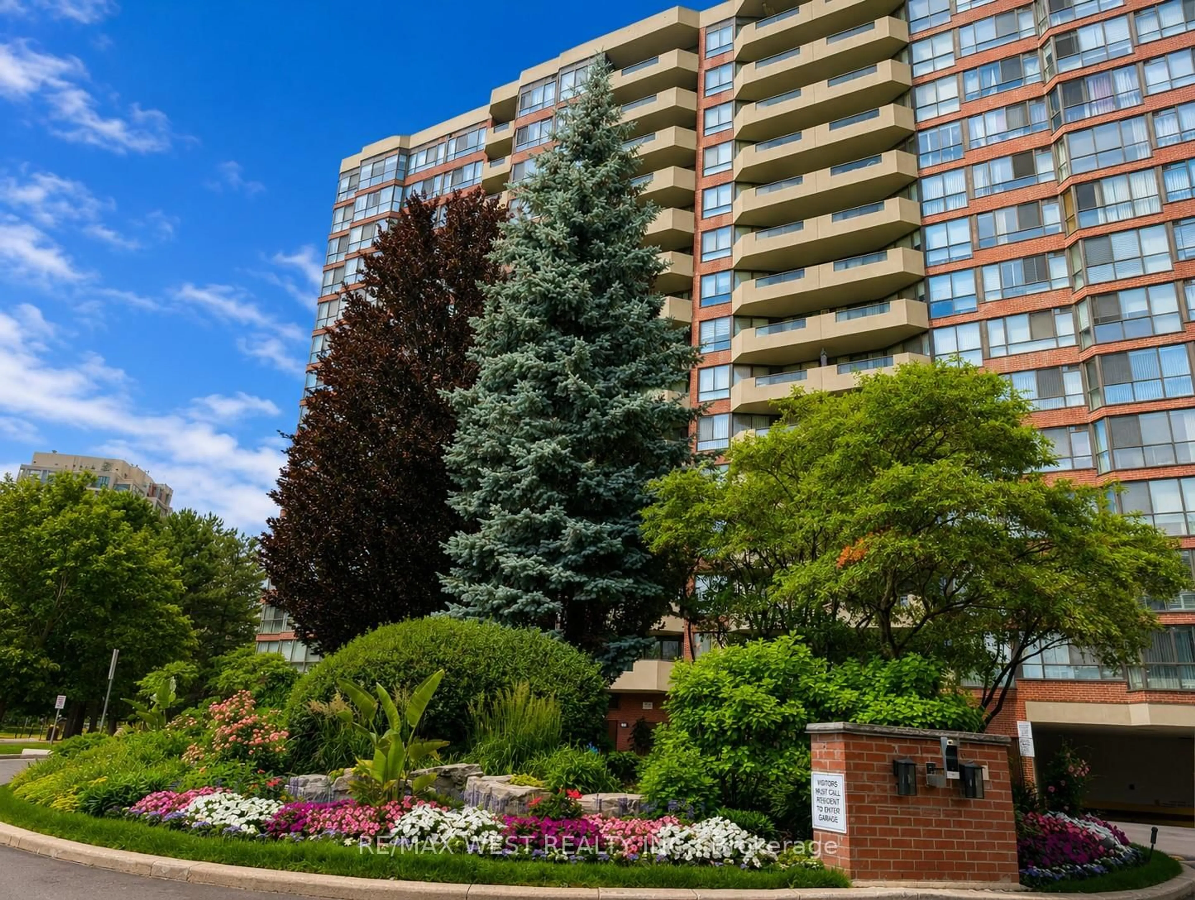 Unknown for 100 Observatory Lane #502, Richmond Hill Ontario L4C 1T4