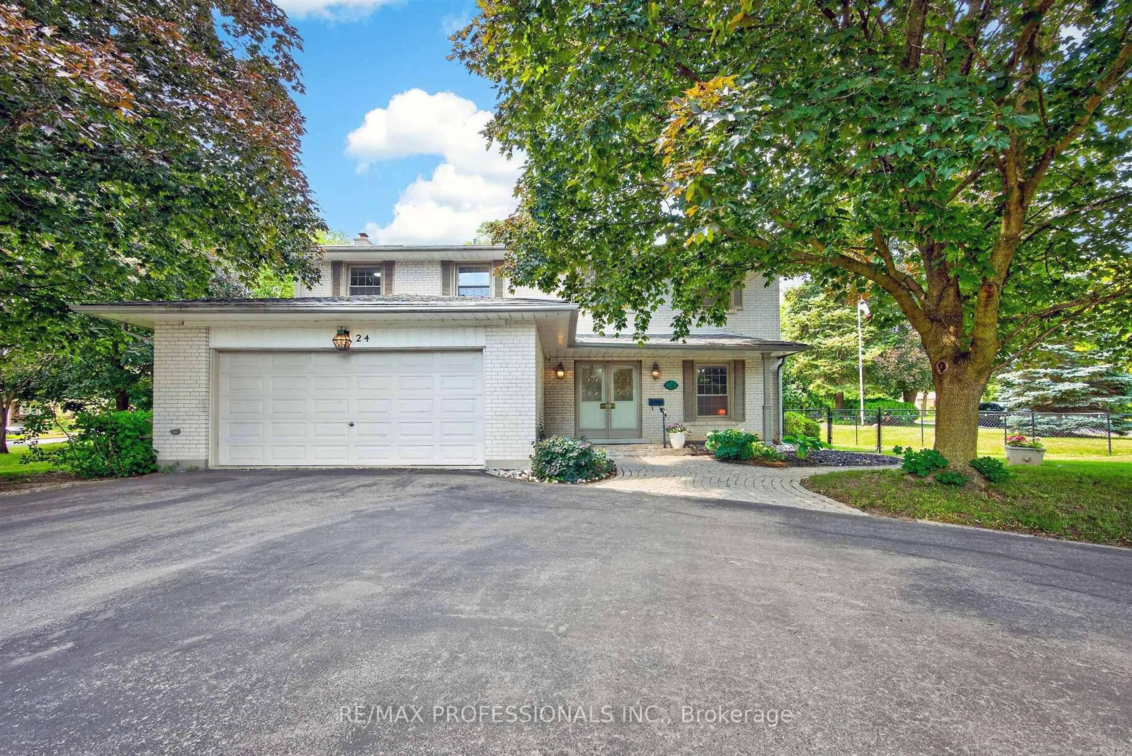 Unknown for 24 Billy Joel Cres, Markham Ontario L3P 3C5