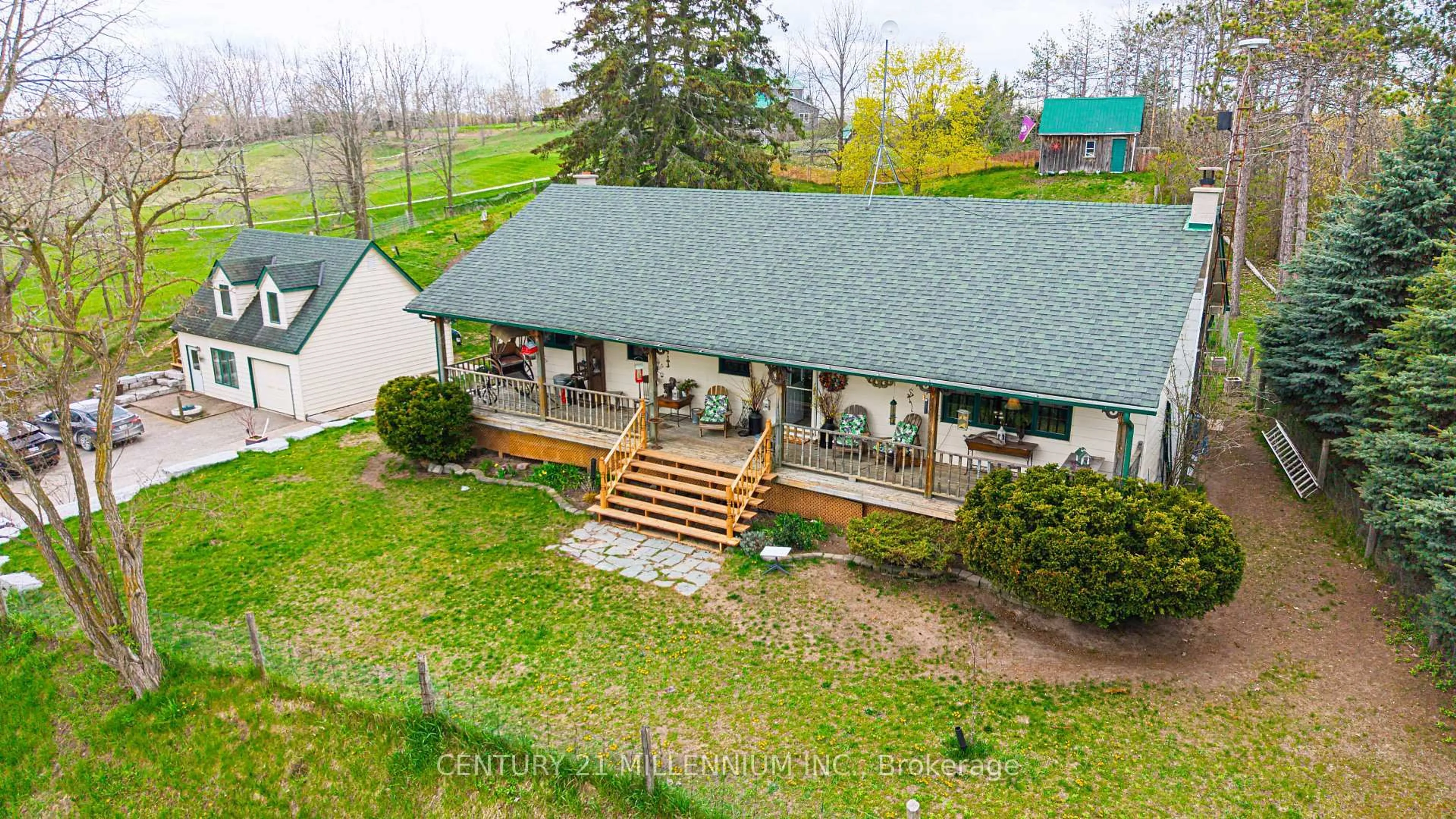 A pic from outside/outdoor area/front of a property/back of a property/a pic from drone, unknown for 6046 3rd Line, Essa Ontario L9R 1V2
