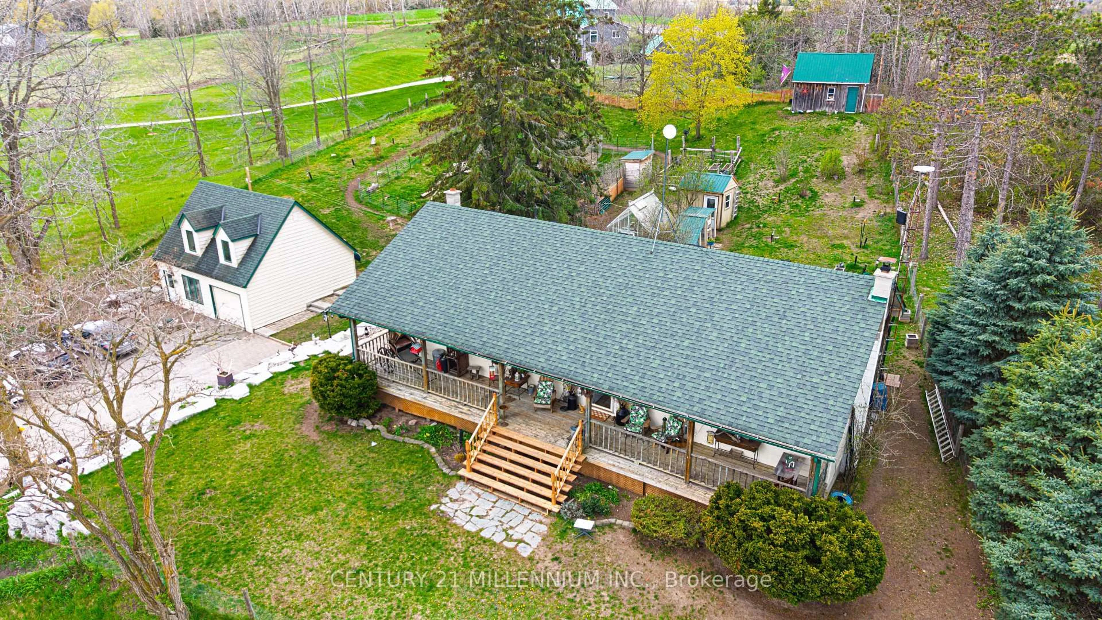 A pic from outside/outdoor area/front of a property/back of a property/a pic from drone, building for 6046 3rd Line, Essa Ontario L9R 1V2