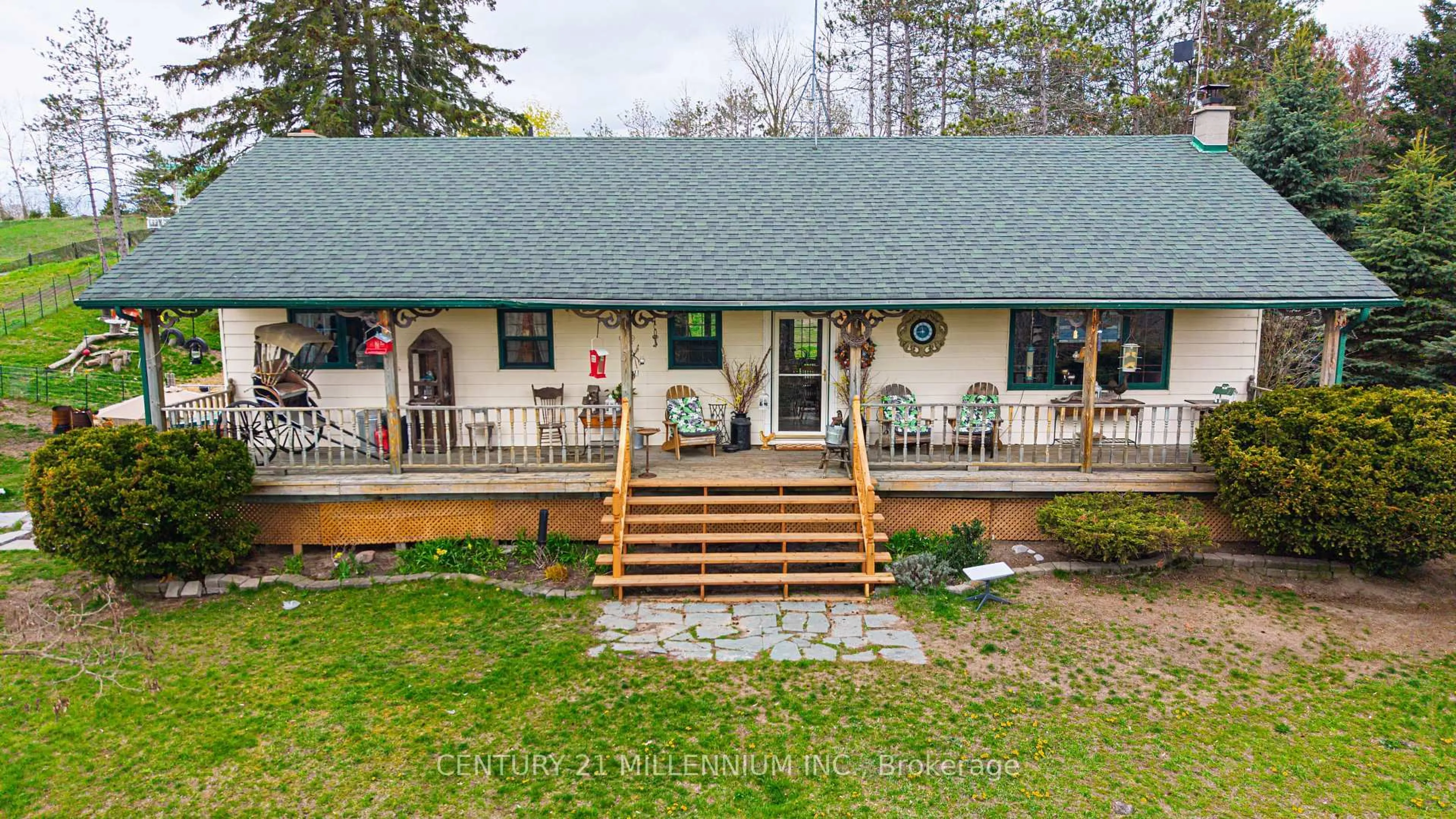 A pic from outside/outdoor area/front of a property/back of a property/a pic from drone, unknown for 6046 3rd Line, Essa Ontario L9R 1V2