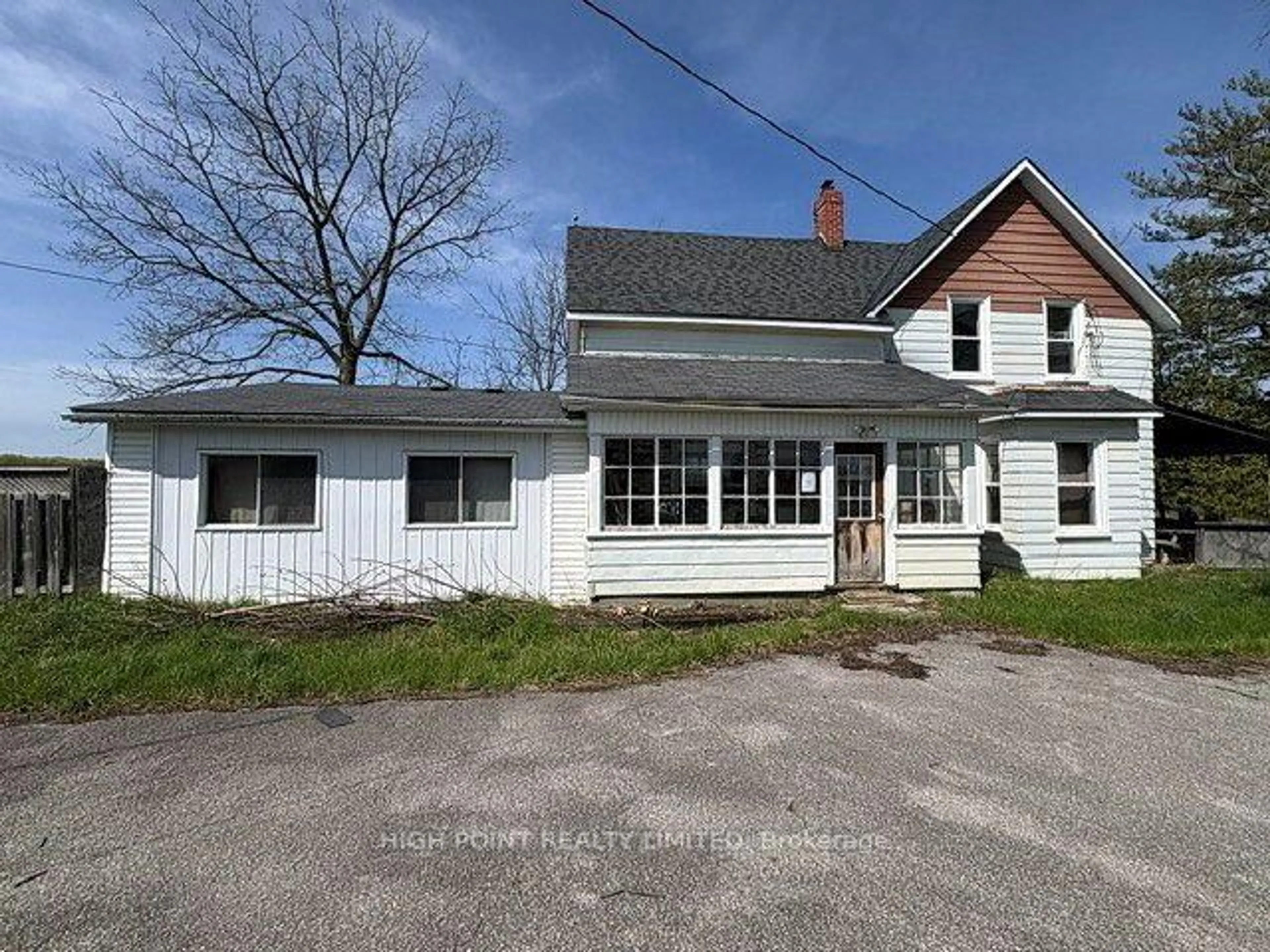 A pic from outside/outdoor area/front of a property/back of a property/a pic from drone, street for 4219 Mt. Albert Rd, East Gwillimbury Ontario L0G 1M0