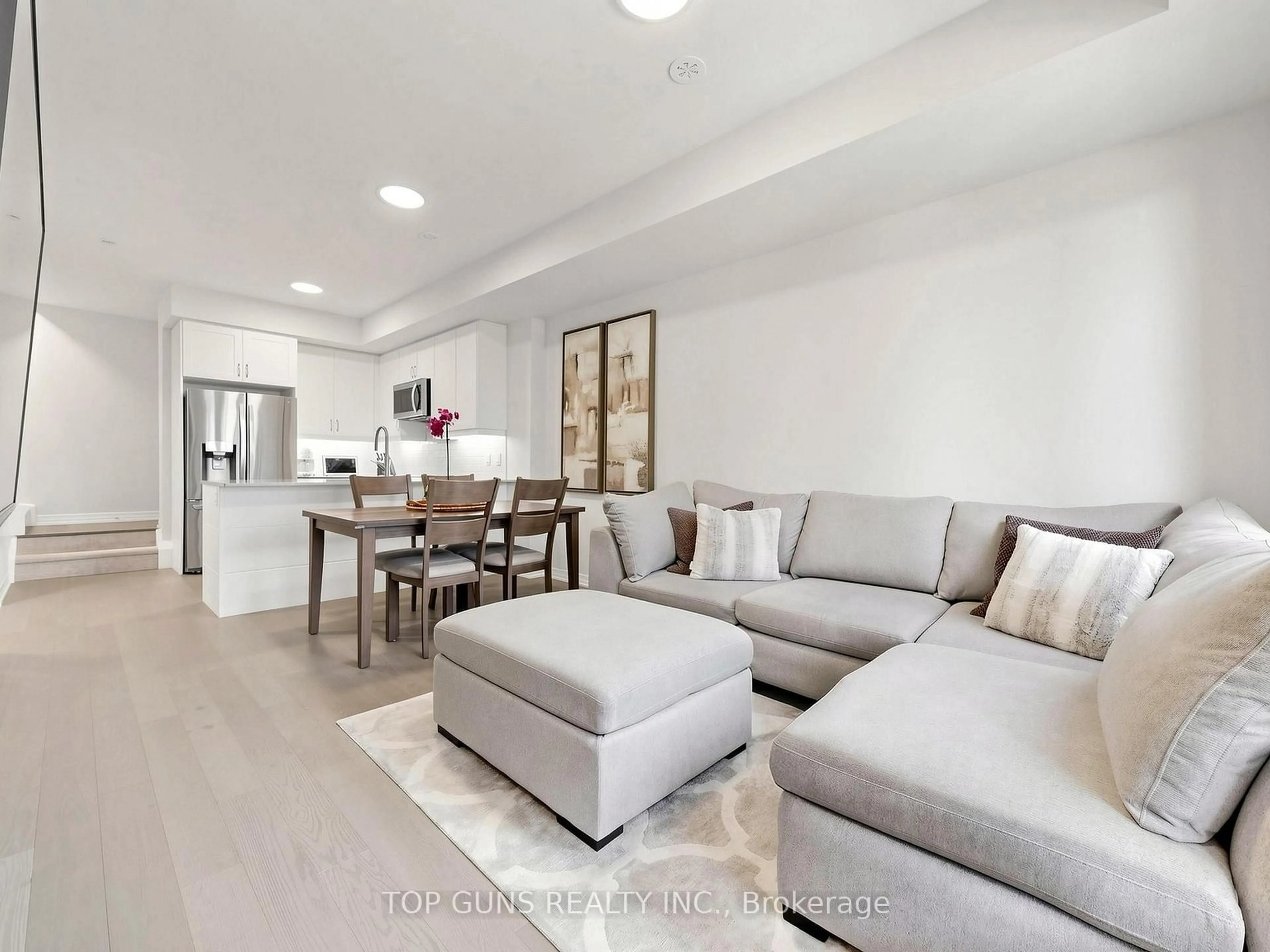 Living room with furniture, unknown for 50 Baynes Way #4, Bradford West Gwillimbury Ontario L3Z 4M4