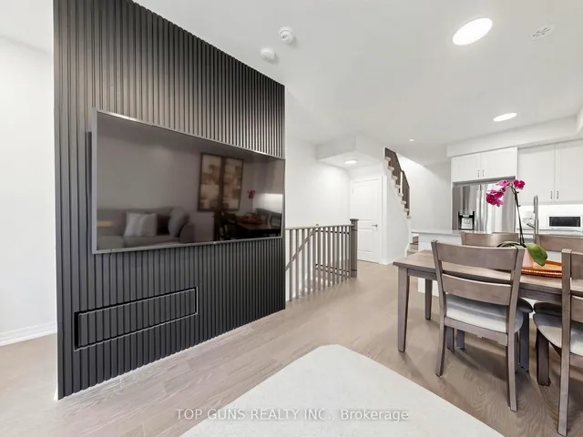 50 Baynes Way #4, Bradford West Gwillimbury 5