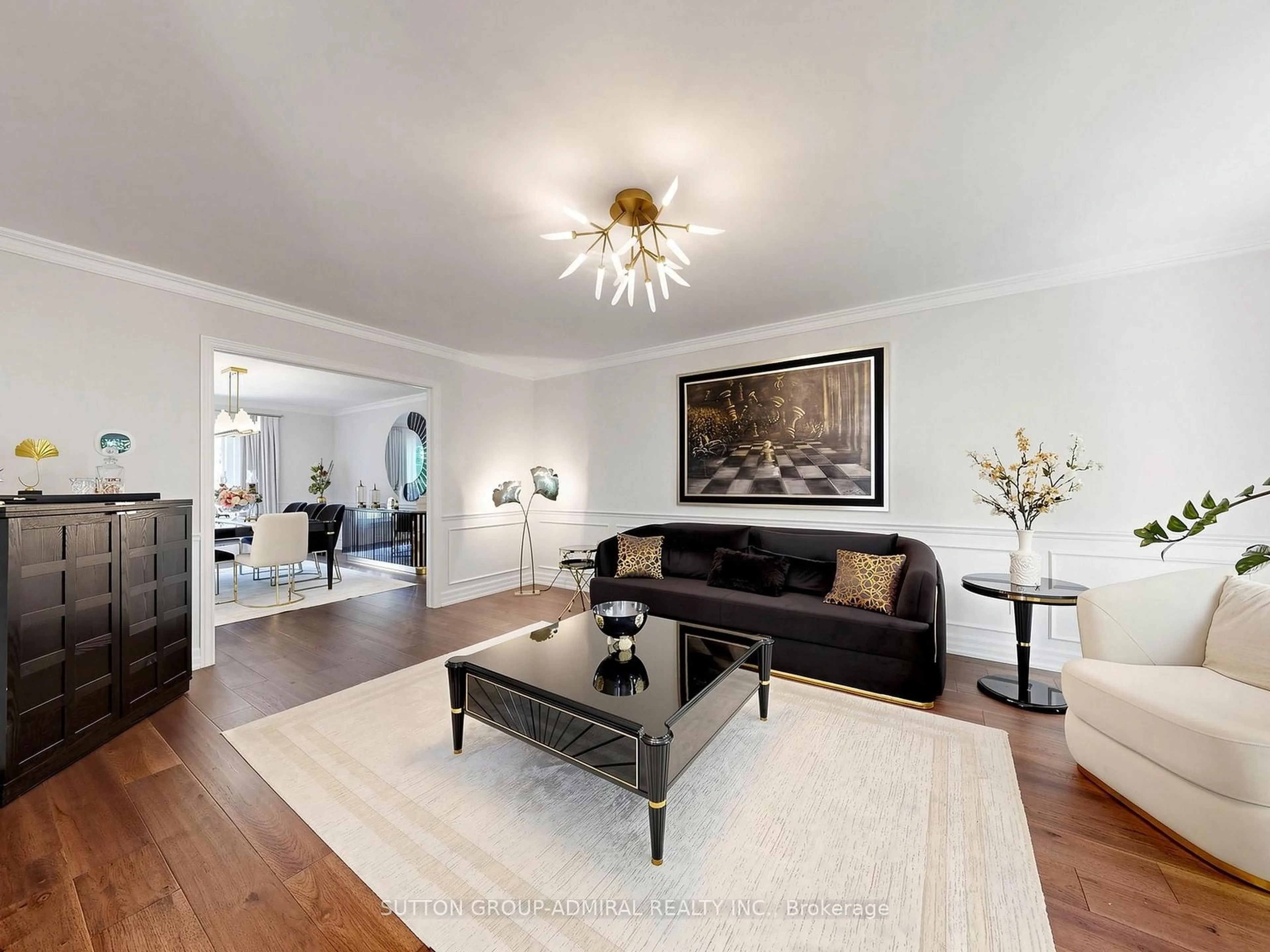 Living room with furniture, unknown for 48 Petch Cres, Aurora Ontario L4G 5N9