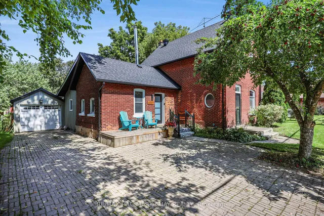 8128 Main St, Adjala-Tosorontio 3