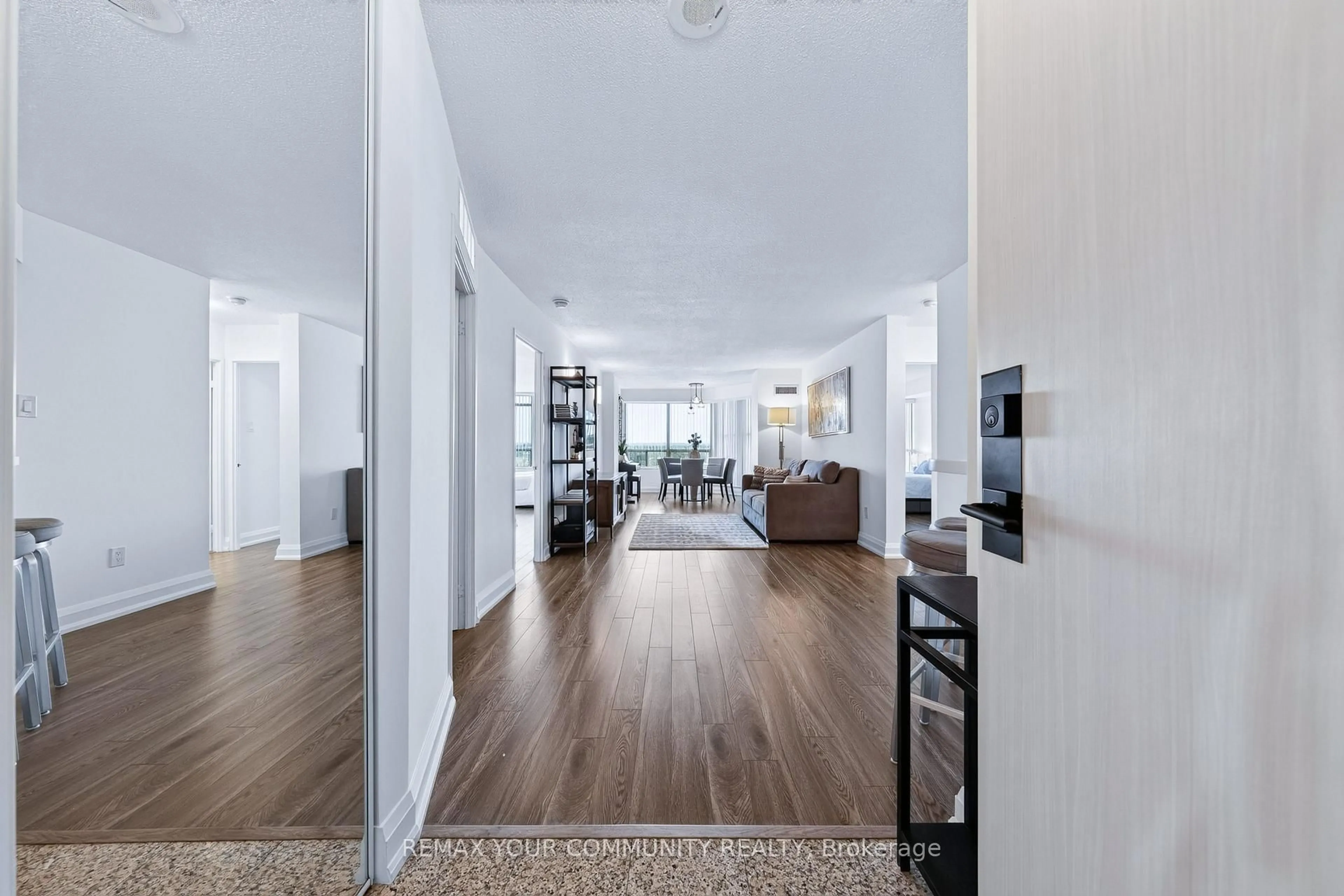 Unknown for 8501 Bayview Ave #1011, Richmond Hill Ontario L4B 3J7