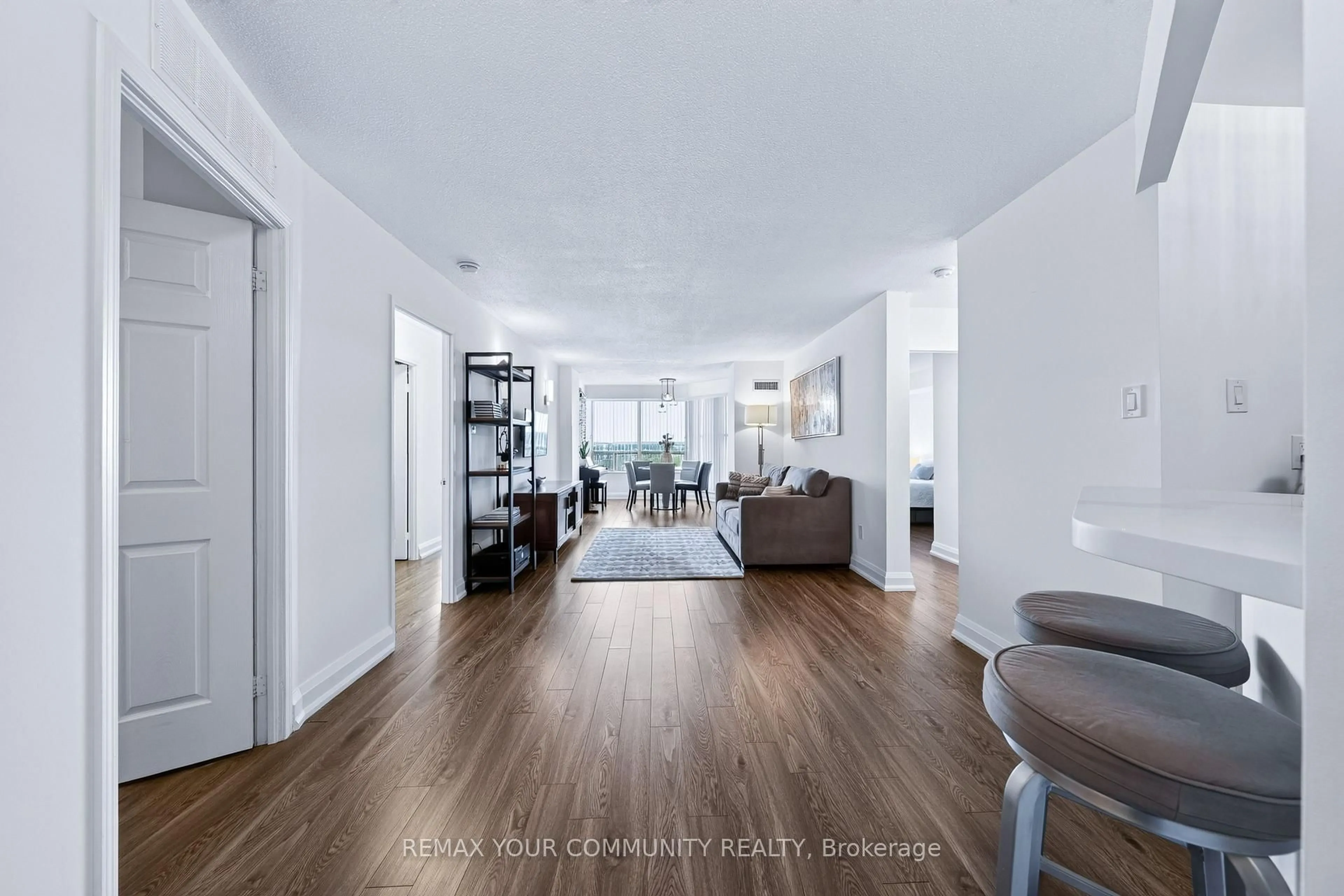 Unknown for 8501 Bayview Ave #1011, Richmond Hill Ontario L4B 3J7