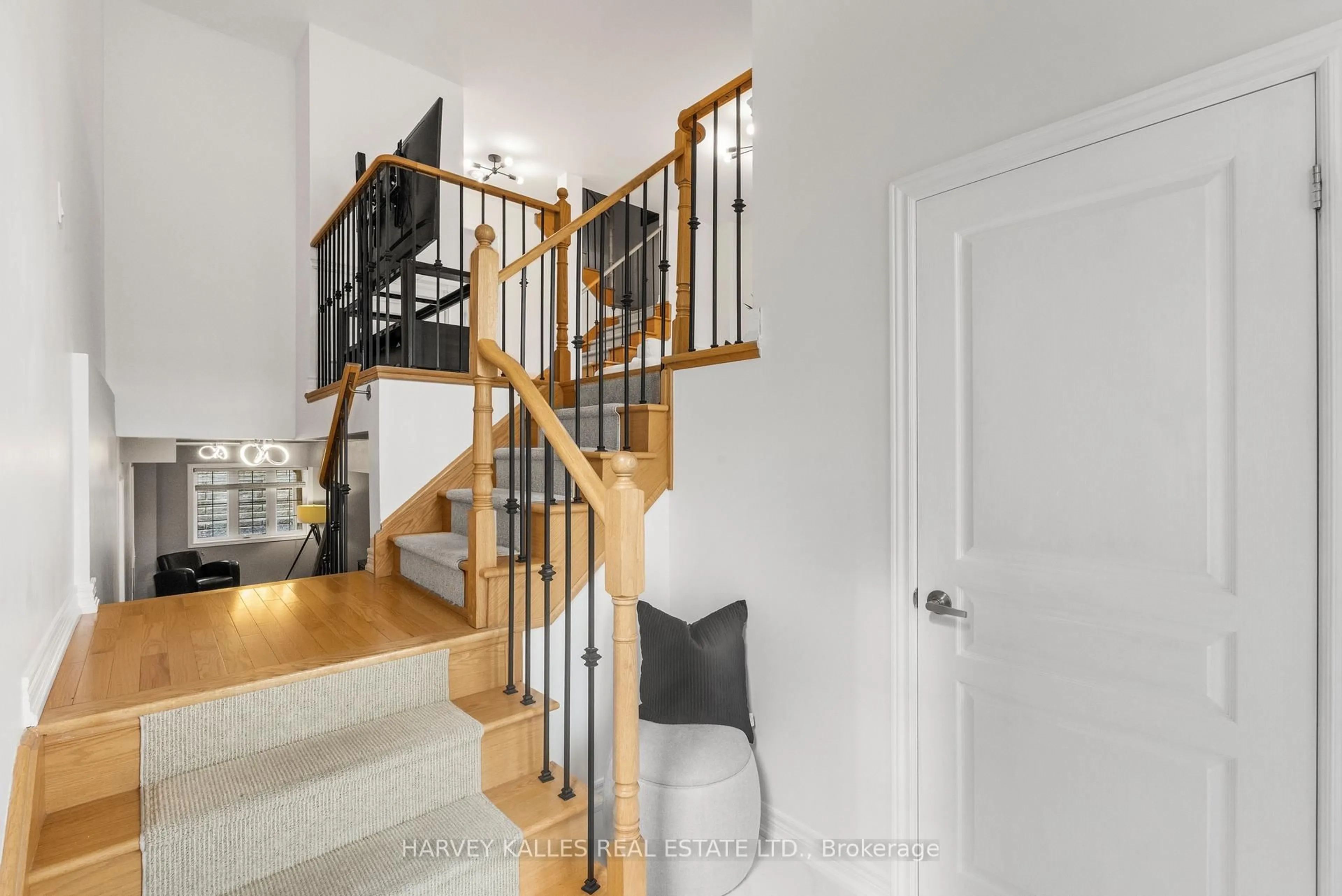 Stairs for 57 Elderbrook Cres, Vaughan Ontario L4K 5M5