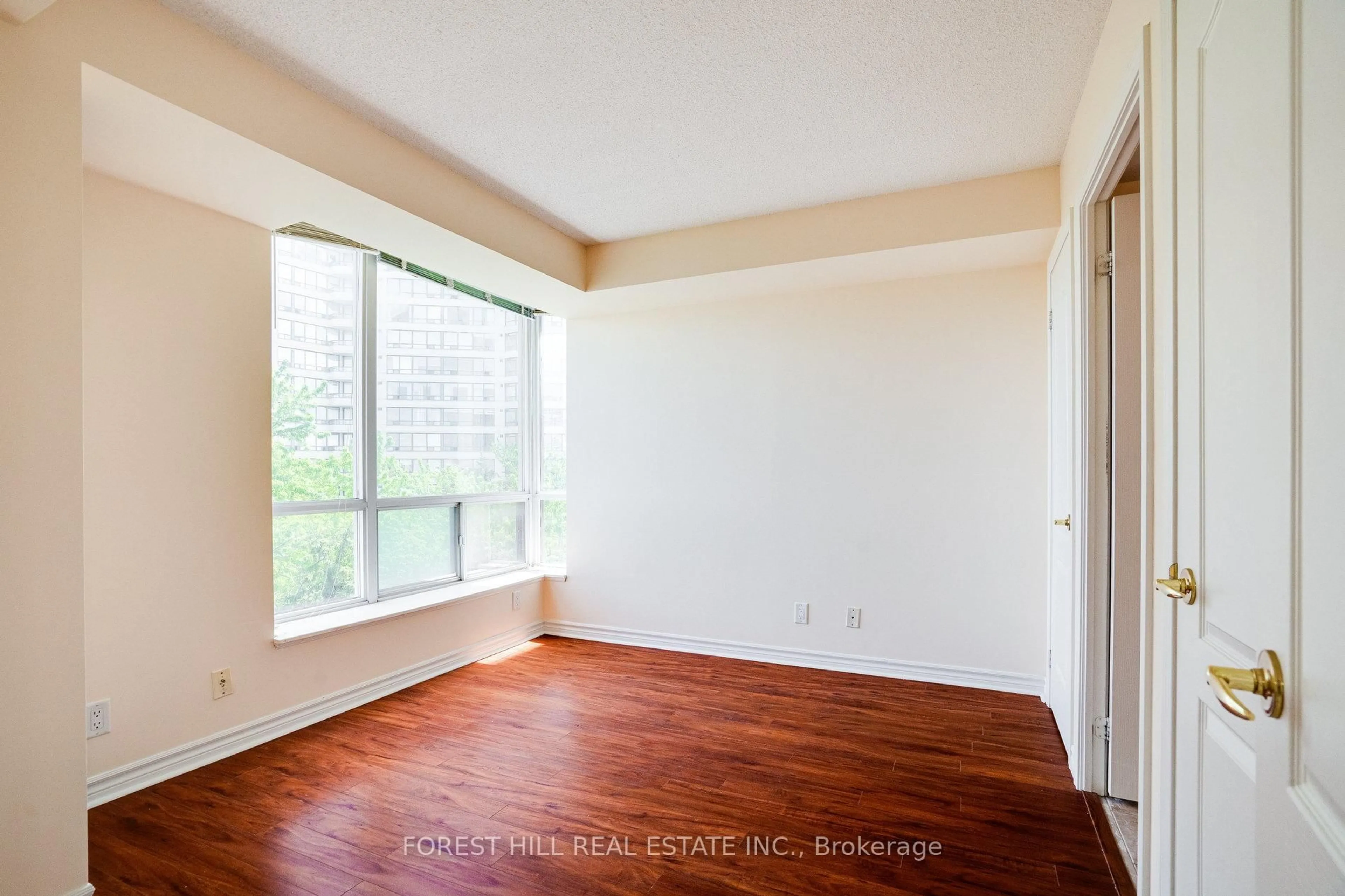 Unknown for 745 New Westminster Dr #608, Vaughan Ontario L4J 8J9