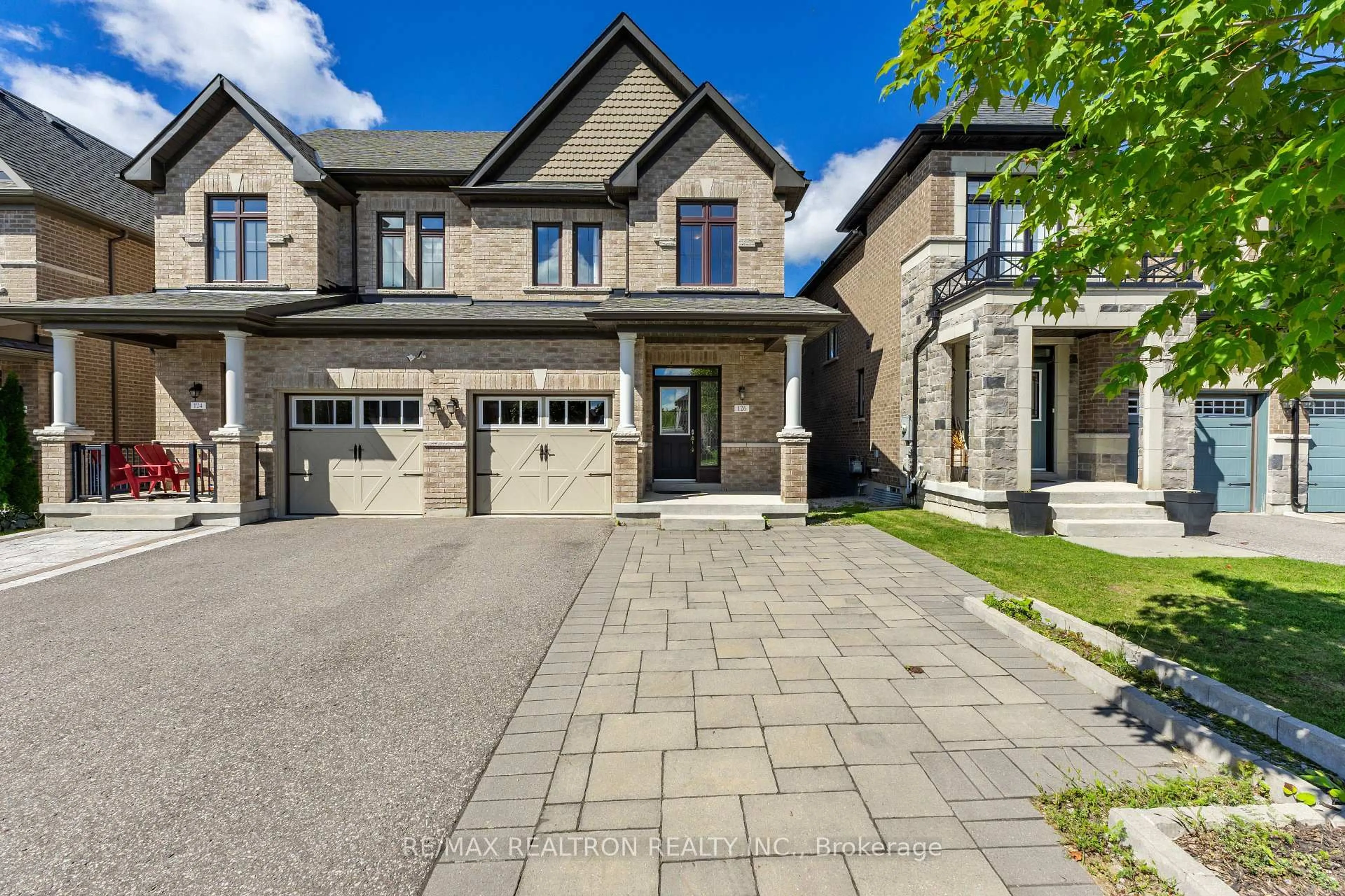 Home with brick exterior material, street for 126 Countryman Rd, East Gwillimbury Ontario L9N 0N8