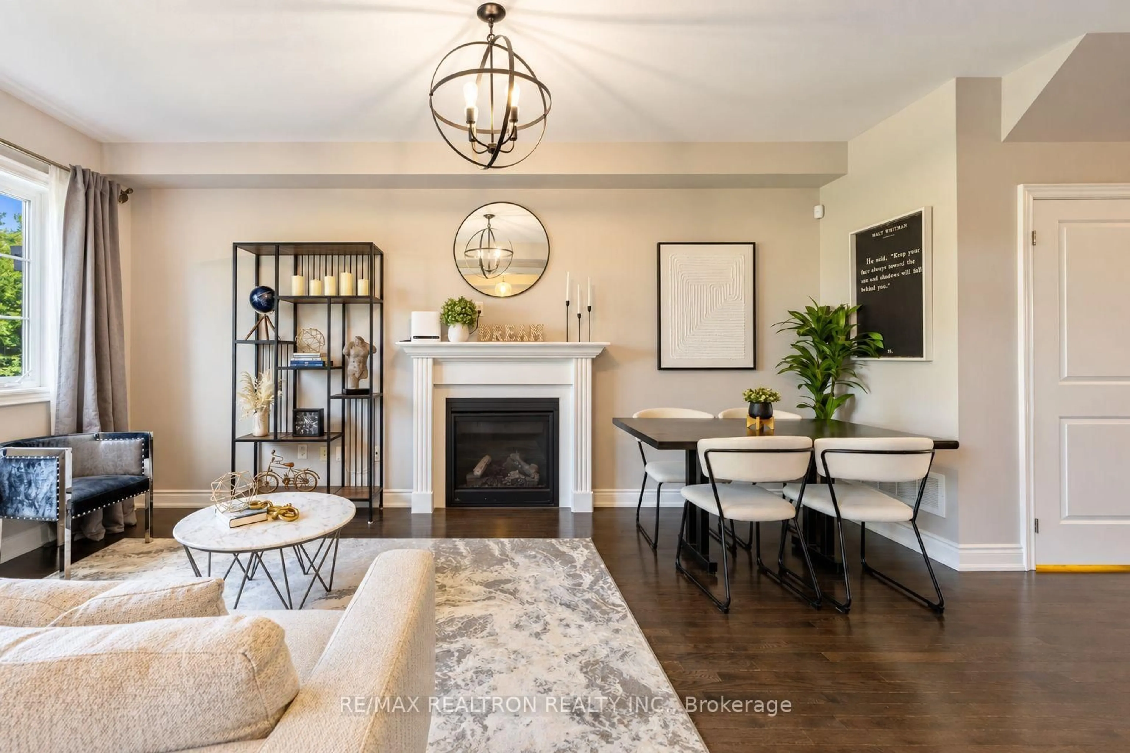 Living room with furniture, wood/laminate floor for 126 Countryman Rd, East Gwillimbury Ontario L9N 0N8