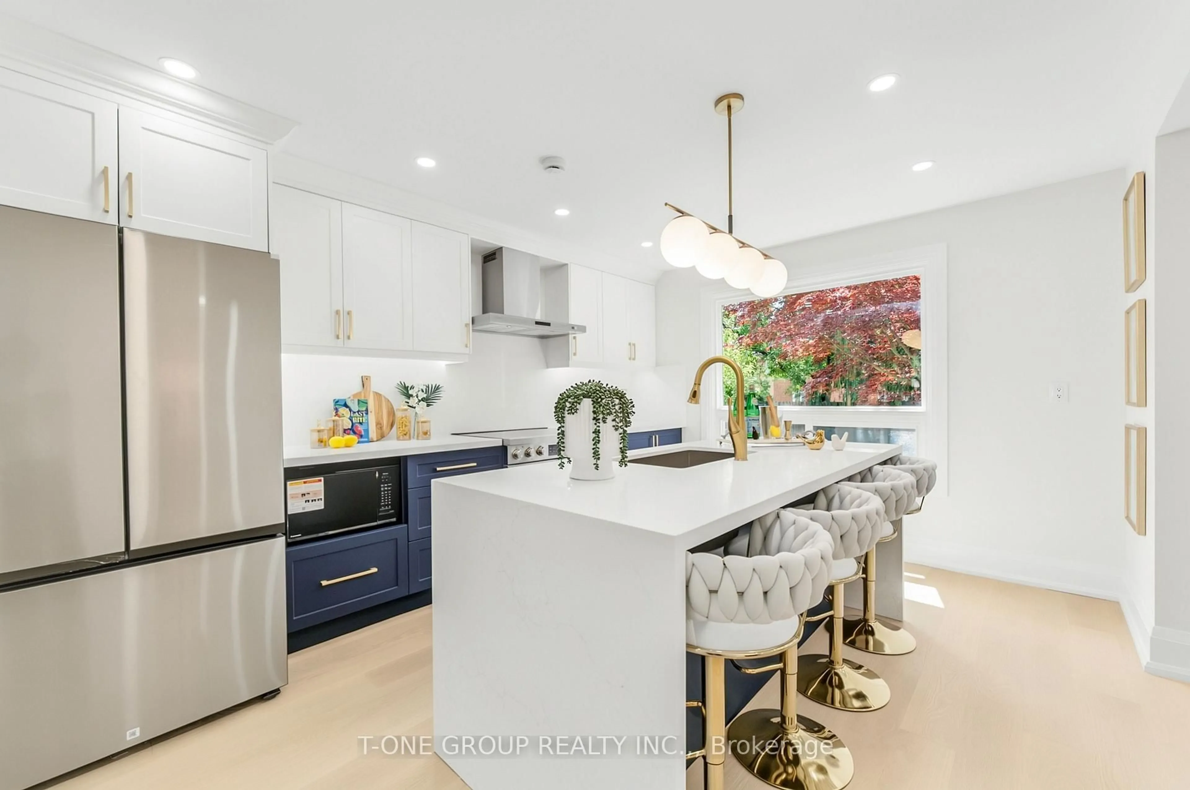 Contemporary kitchen, ceramic/tile floor for 57 Buchanan Dr, Markham Ontario L3R 4C4