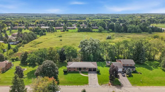 5 John St, Adjala-Tosorontio 2