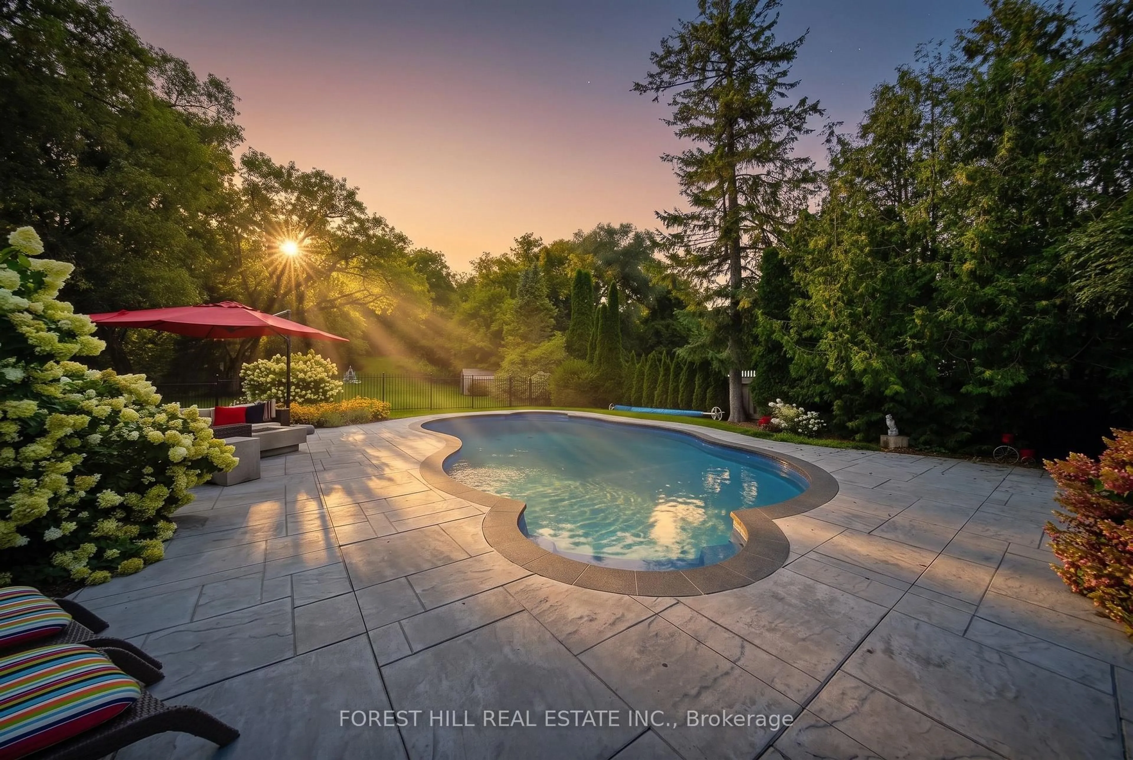 Pool for 137 Main St, King Ontario L0G 1T0