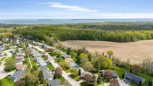 53 Corner Brook Tr, Innisfil 2