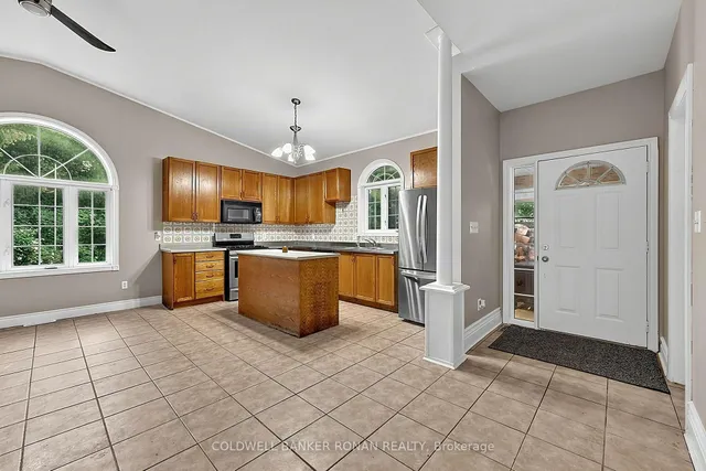 7602 25th Sideroad, Adjala-Tosorontio 5