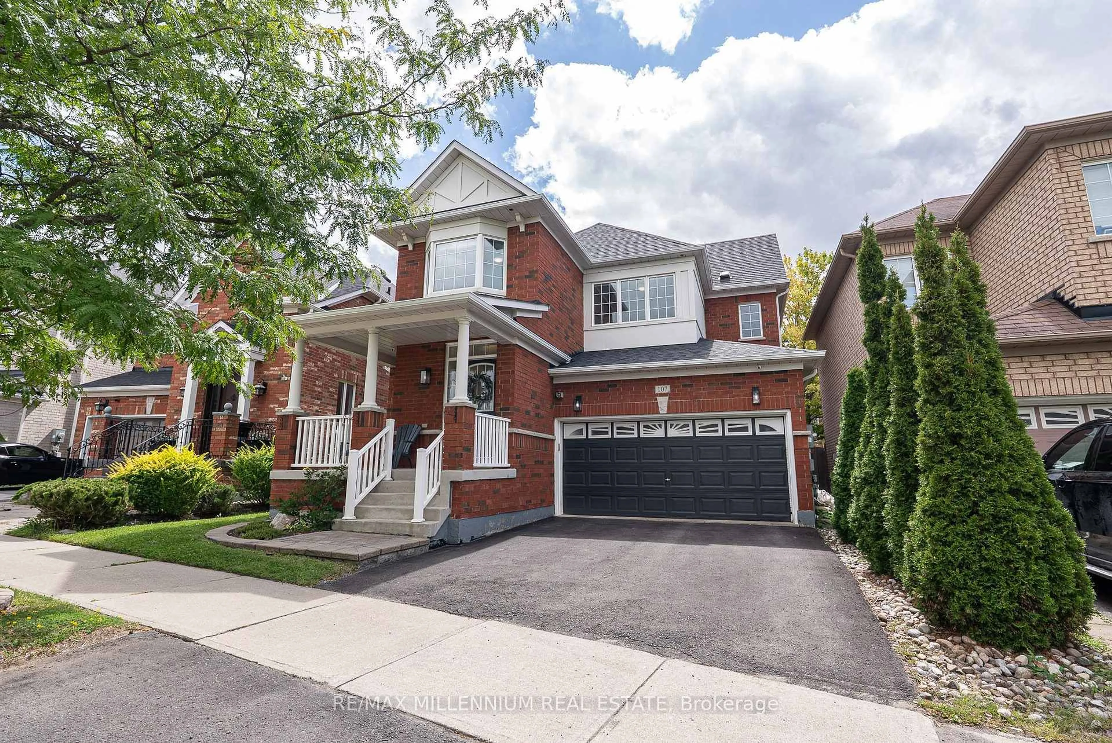Home with brick exterior material, street for 107 Horsedreamer Lane, Whitchurch-Stouffville Ontario L4A 0K8