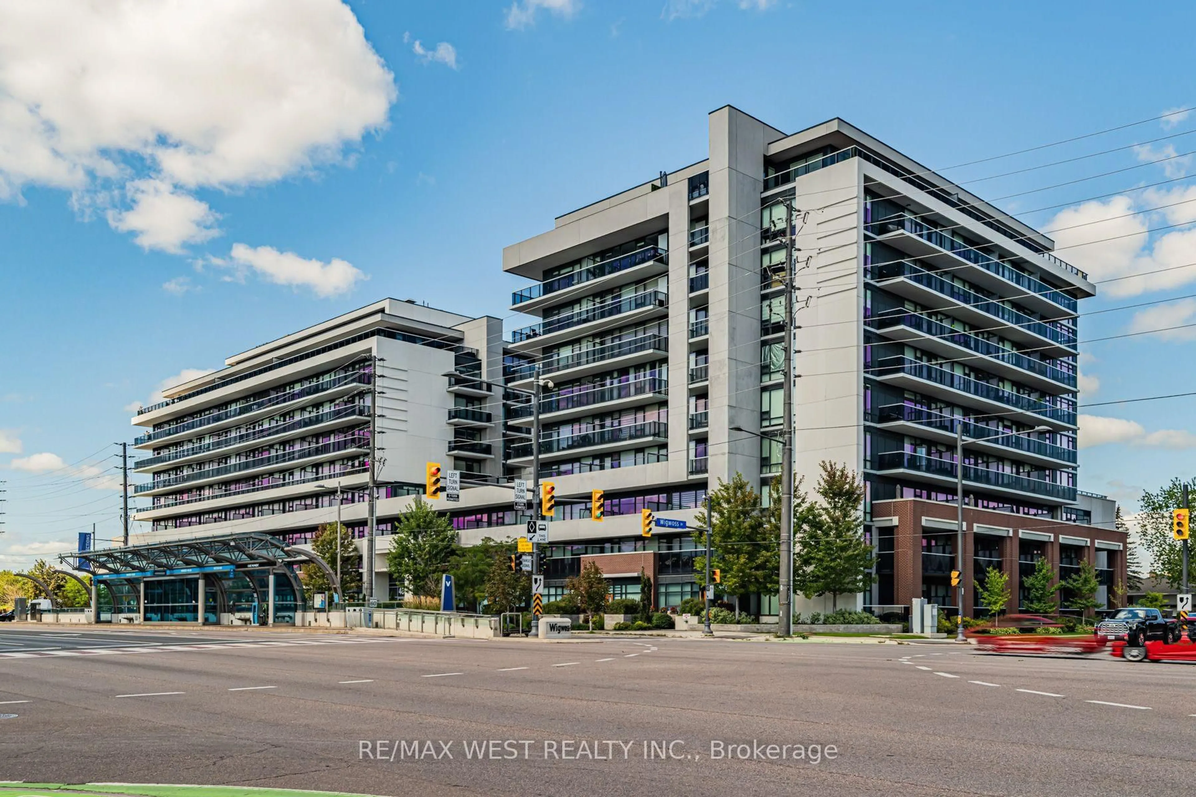 Unknown for 4800 Highway 7 #805, Vaughan Ontario L4L 1H8