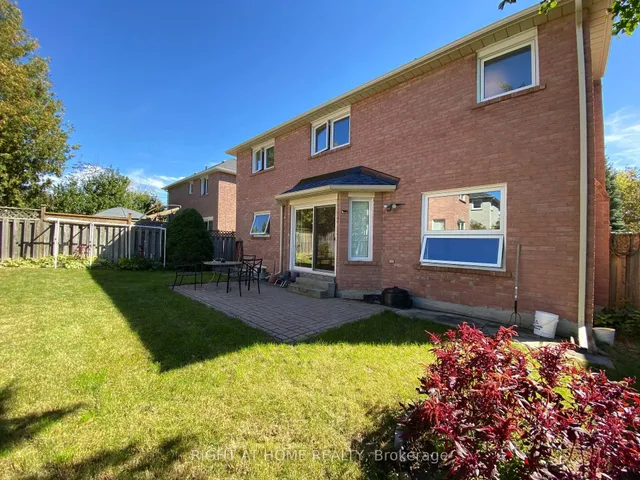 4 Kirkland Crt, Richmond Hill 4