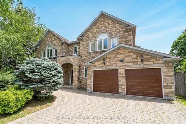 15 Clarendon Dr, Richmond Hill 3