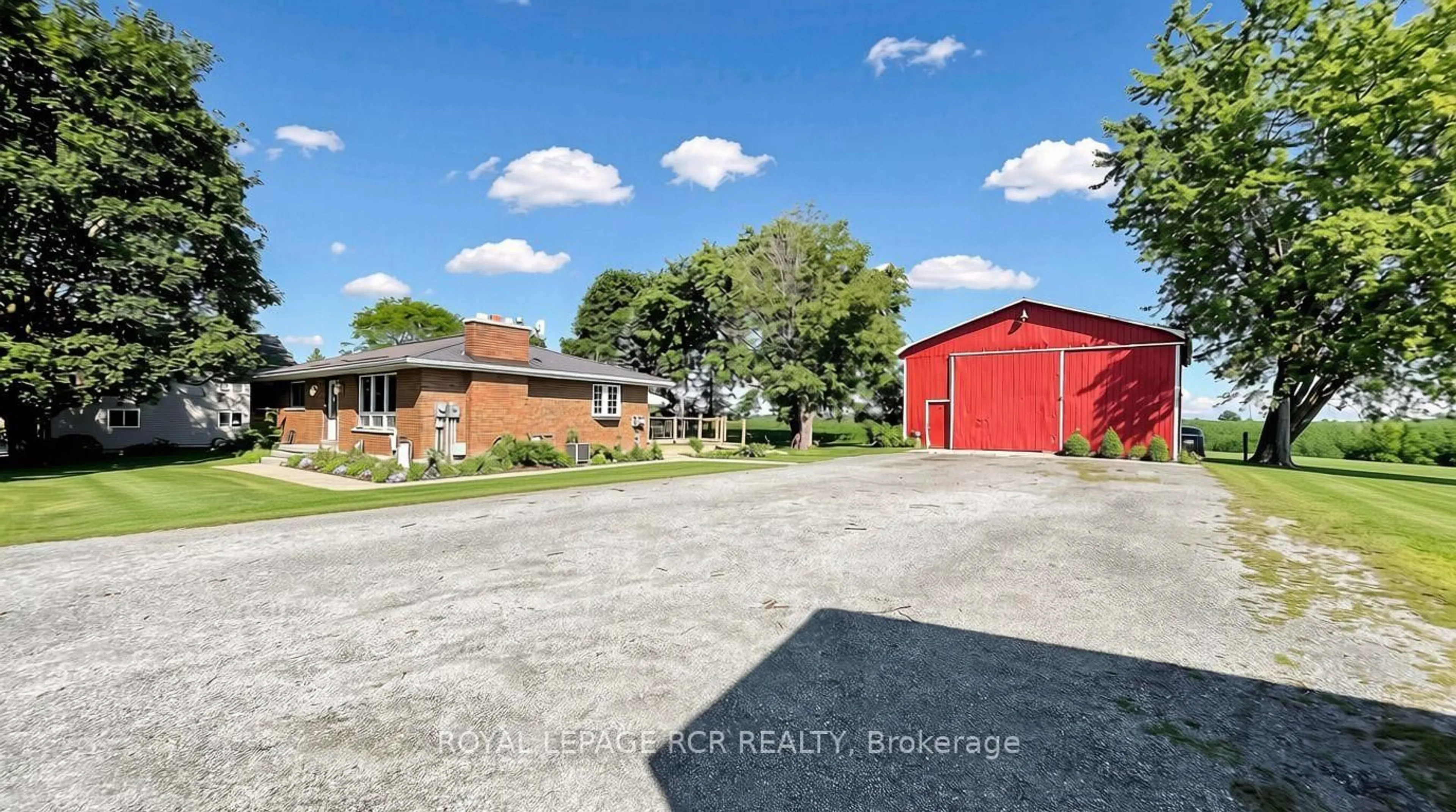 A pic from outside/outdoor area/front of a property/back of a property/a pic from drone, street for 4244 4th Line, Bradford West Gwillimbury Ontario L3Z 0Y7