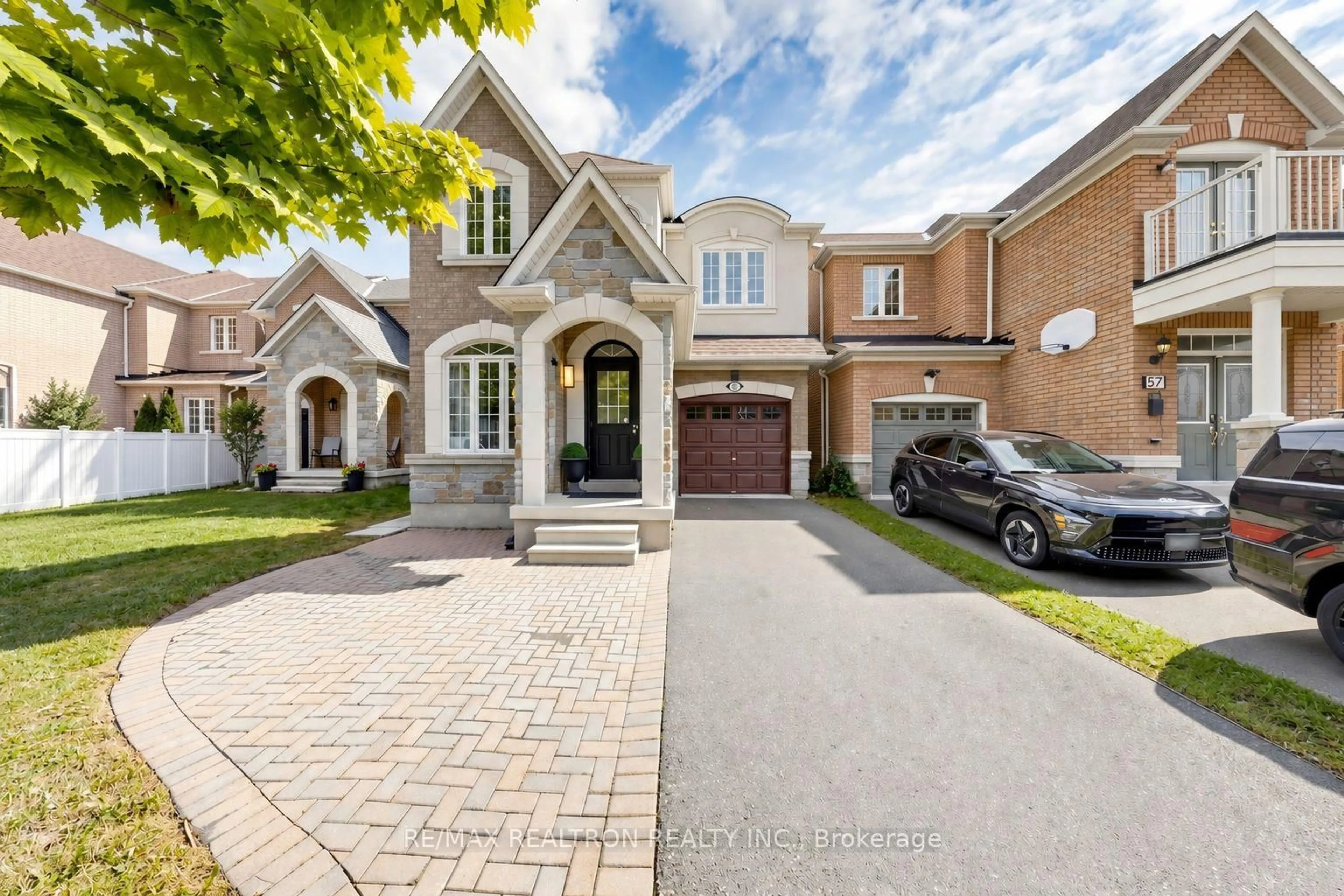 Home with brick exterior material, street for 59 Dewpoint Rd, Vaughan Ontario L4J 9E1
