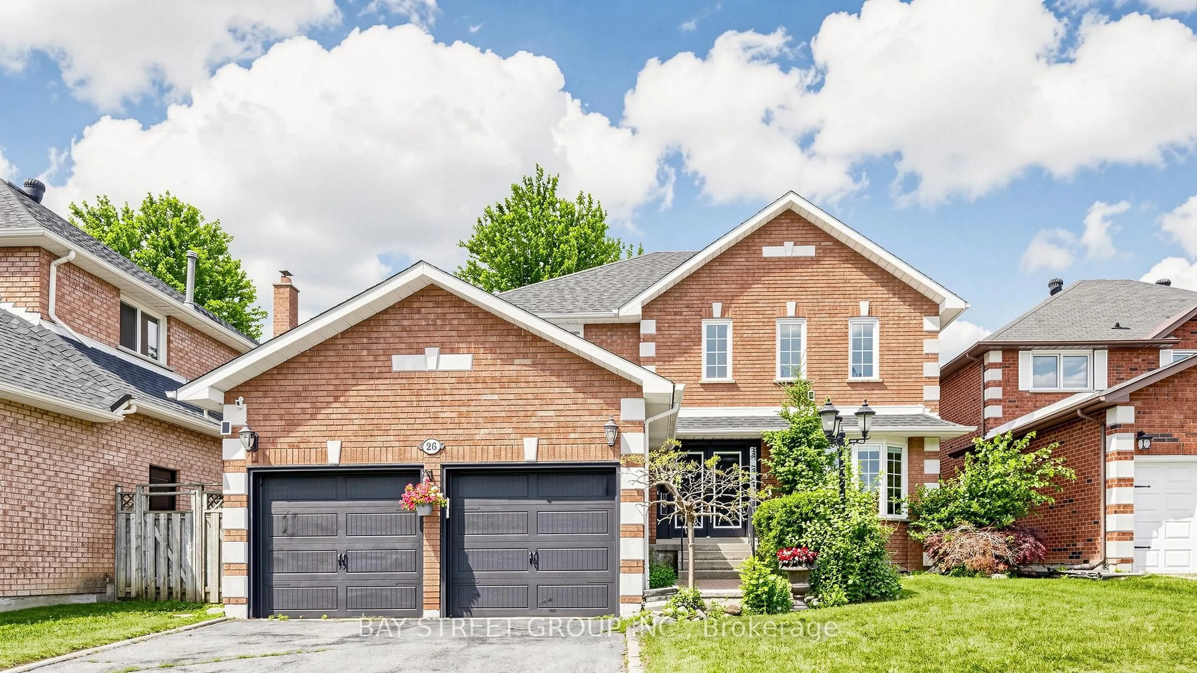 Home with brick exterior material, street for 26 Kew Gdns, Richmond Hill Ontario L4B 1R6