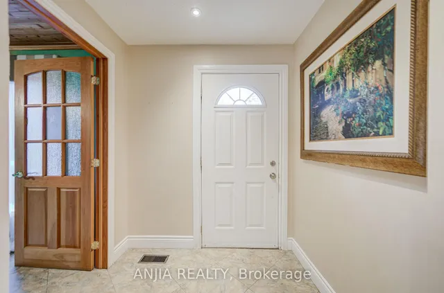 21 Princess St, Markham 5