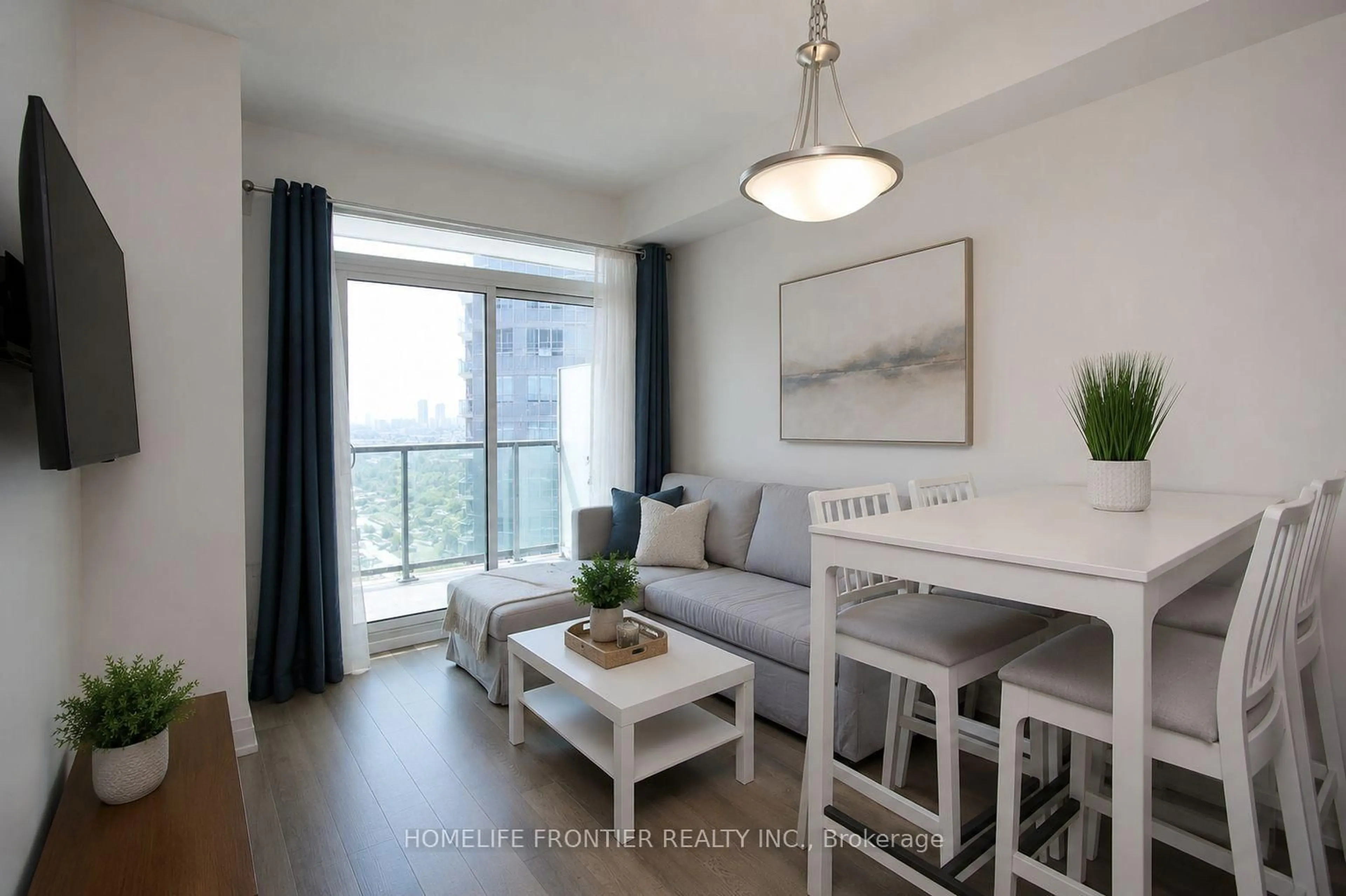 Living room with furniture, wood/laminate floor for 7165 Yonge St #1810, Markham Ontario L3T 0C9