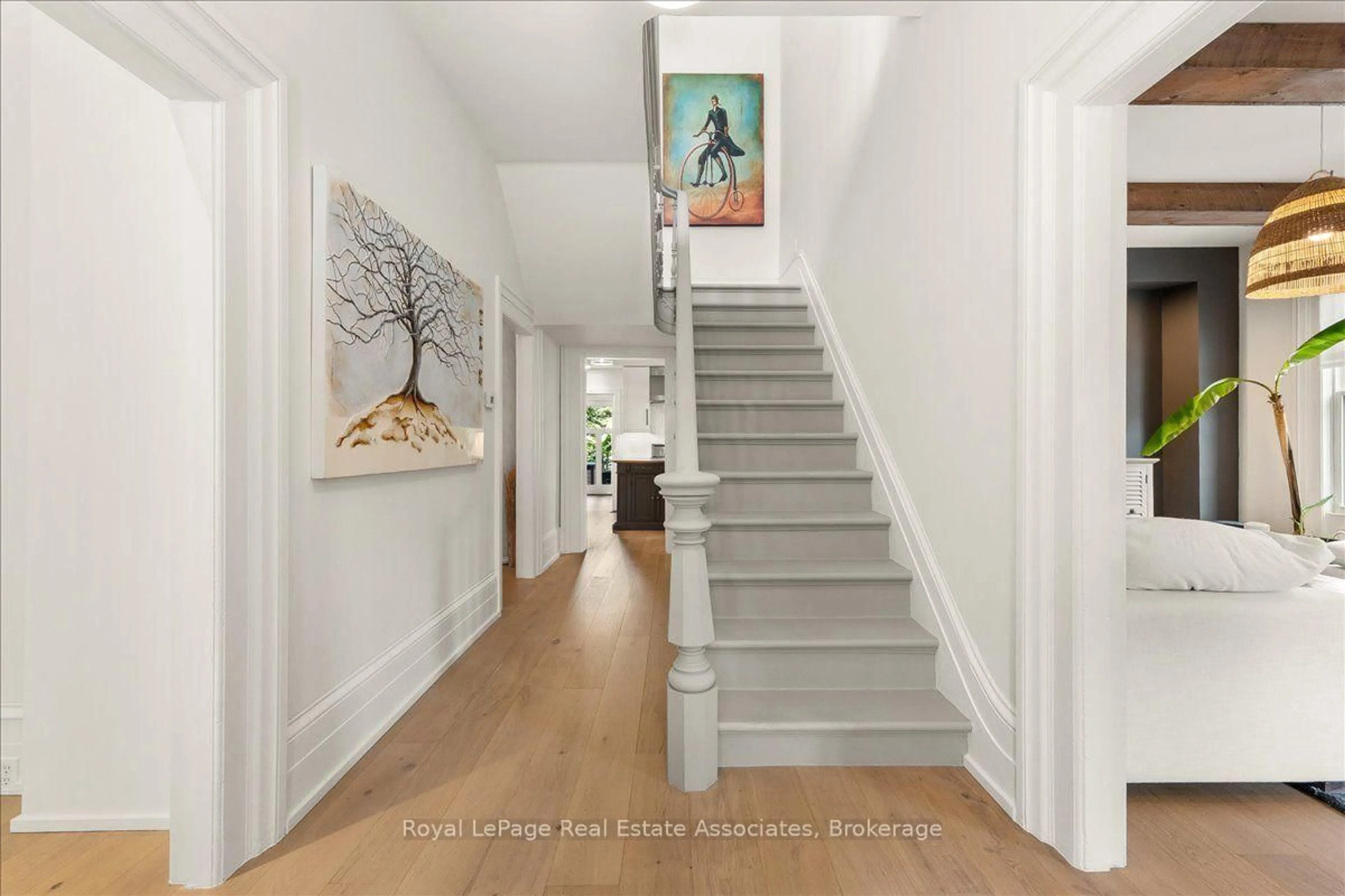 Indoor entryway for 52 Cameron St, Brock Ontario L0E 1E0