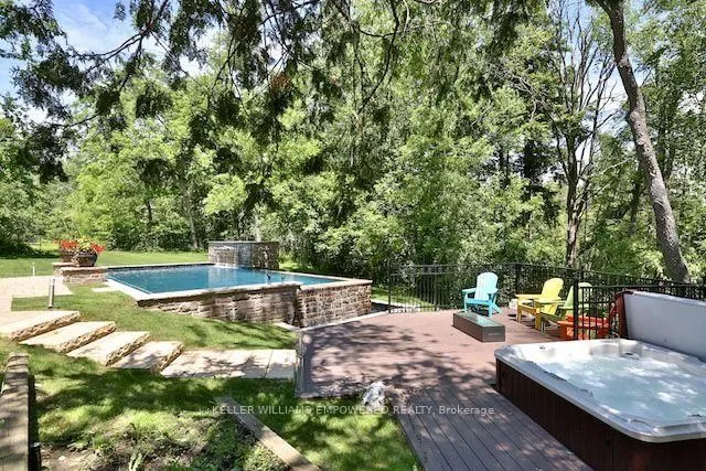 43 Woodland Acres Cres, Vaughan 5