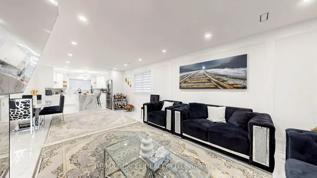 332 Dixon Blvd, Newmarket 5