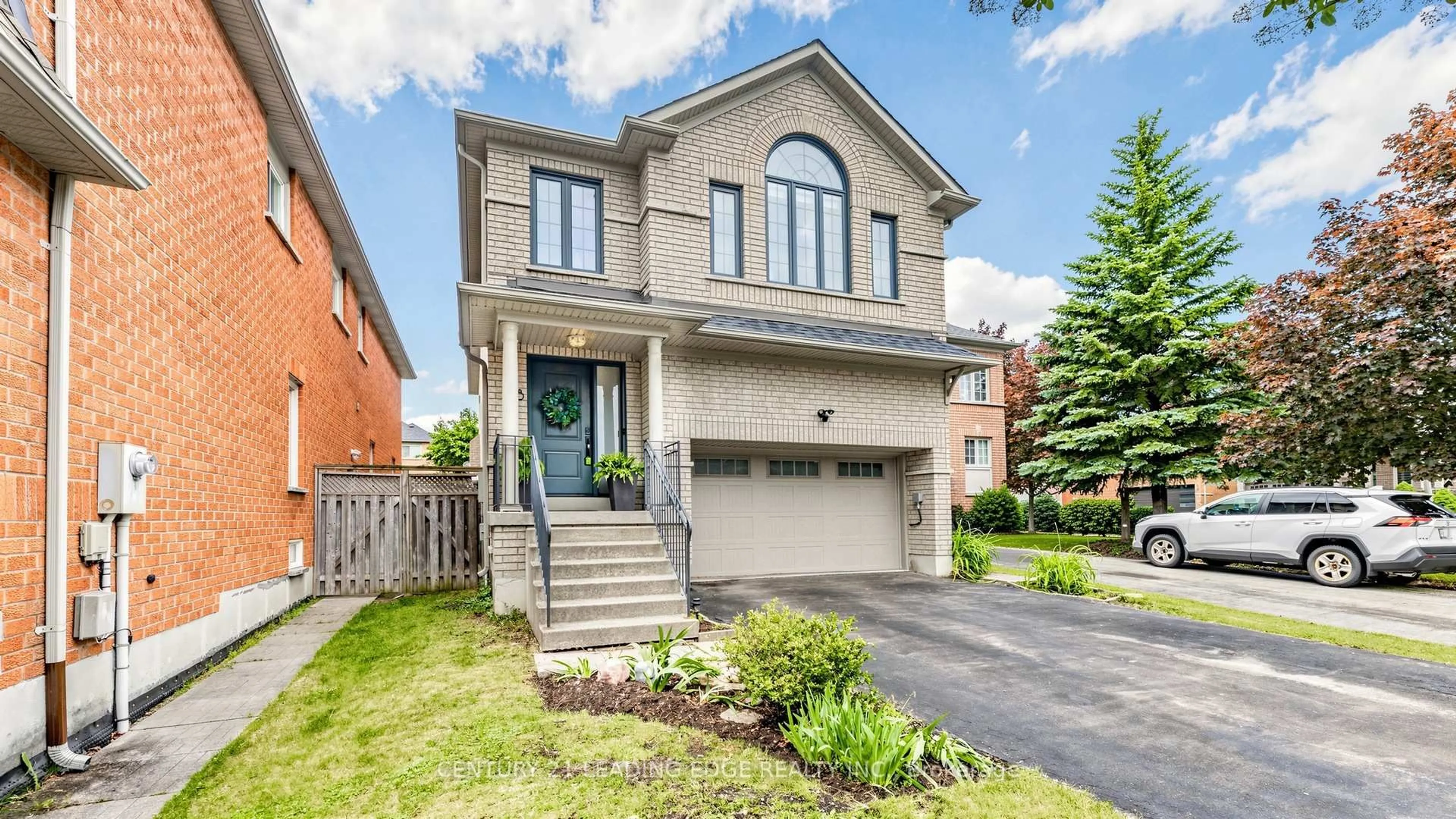 Home with brick exterior material, street for 168 Valentina Dr, Markham Ontario L3R 4R8