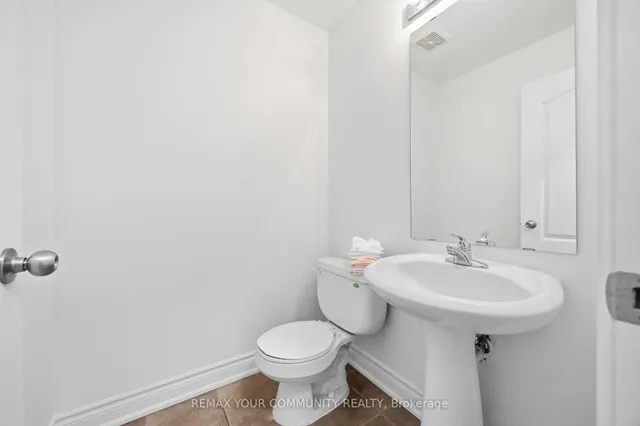 17 Latitude Lane, Whitchurch-Stouffville 5