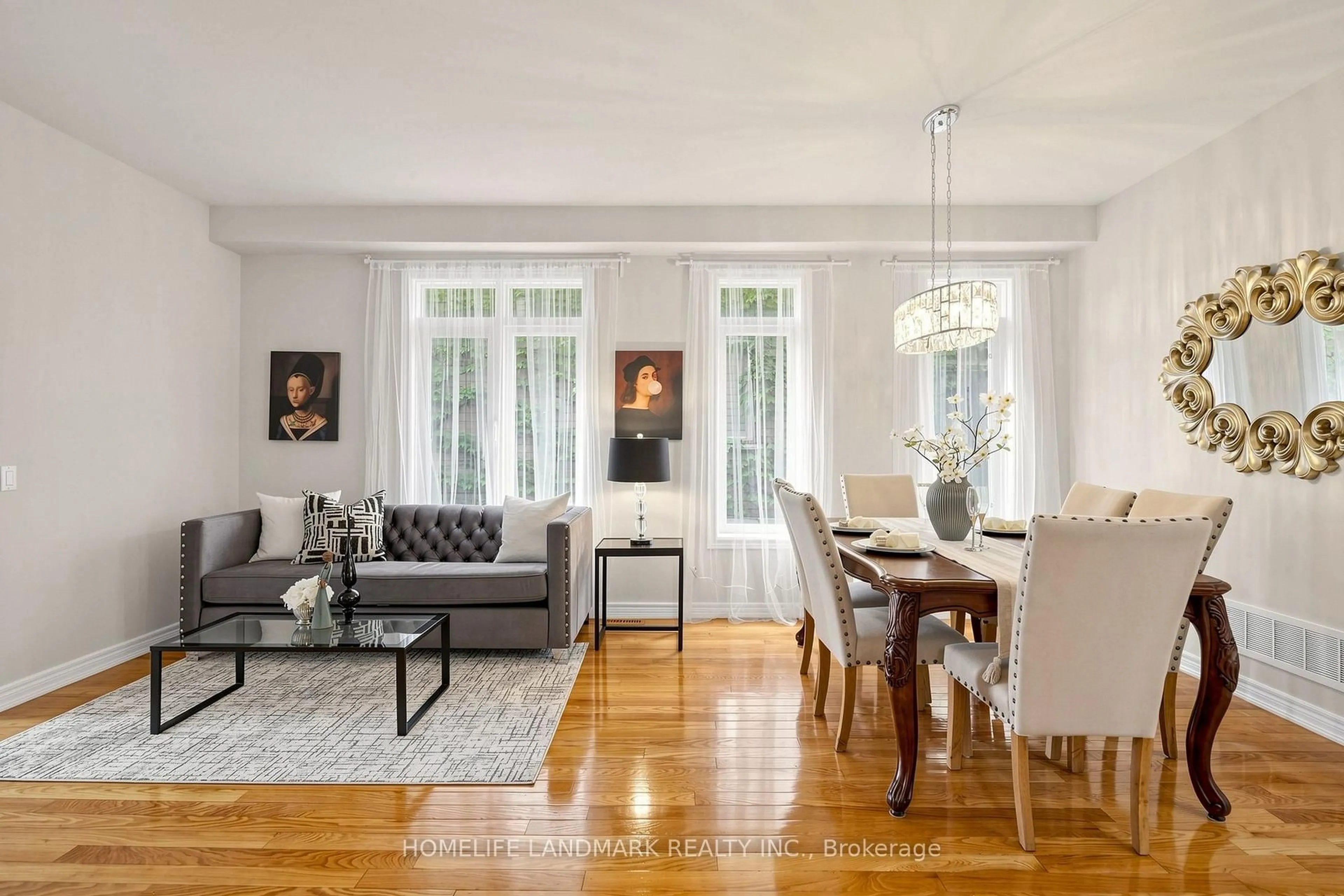 Living room with furniture, unknown for 30 Edelweiss Ave, Richmond Hill Ontario L4E 4L9
