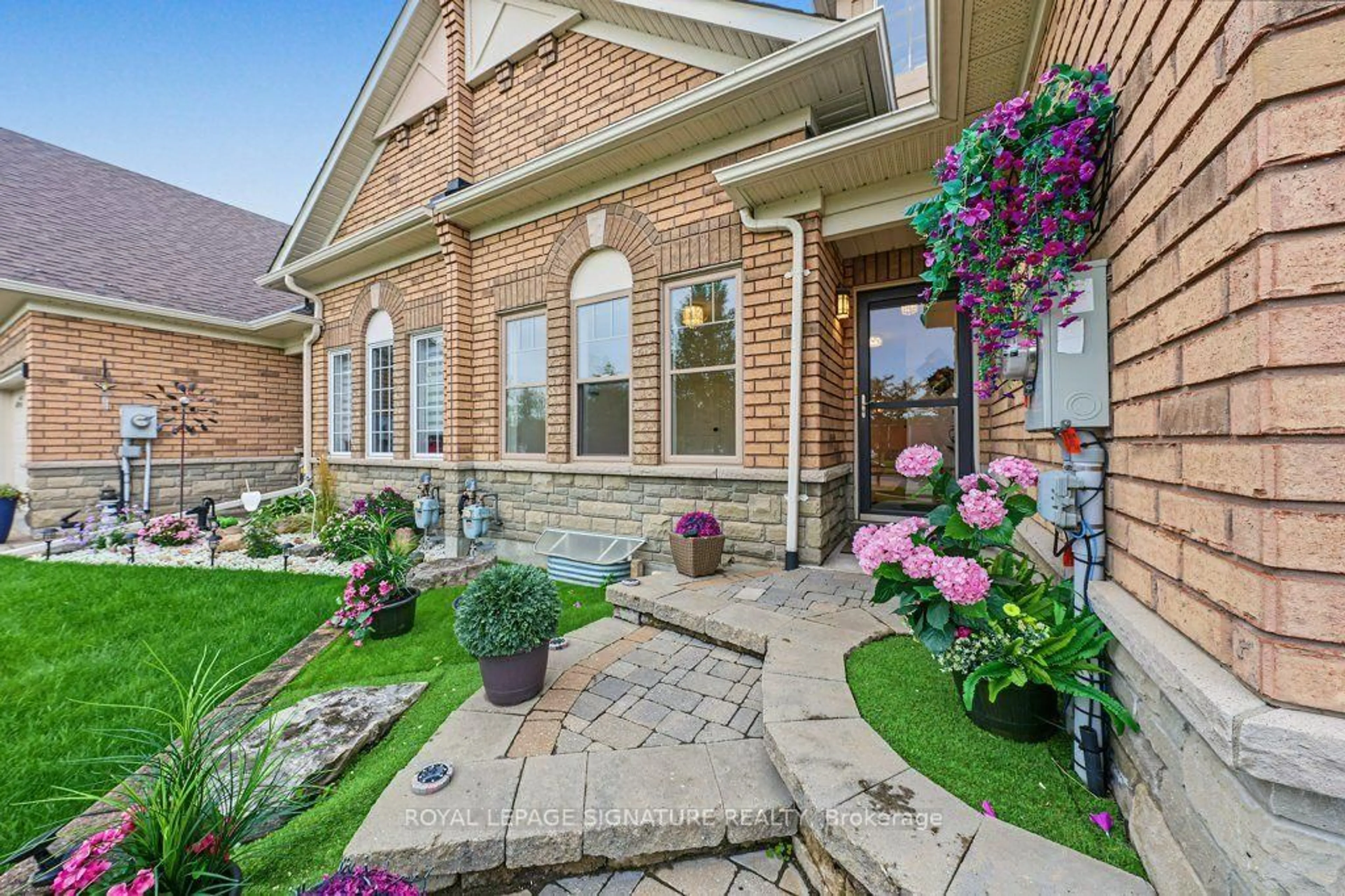 Home with brick exterior material, street for 4 Norm Goodspeed Dr, Uxbridge Ontario L9P 0A4