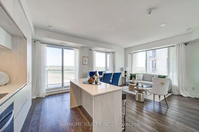 2 David Eyer Rd #829, Richmond Hill 2