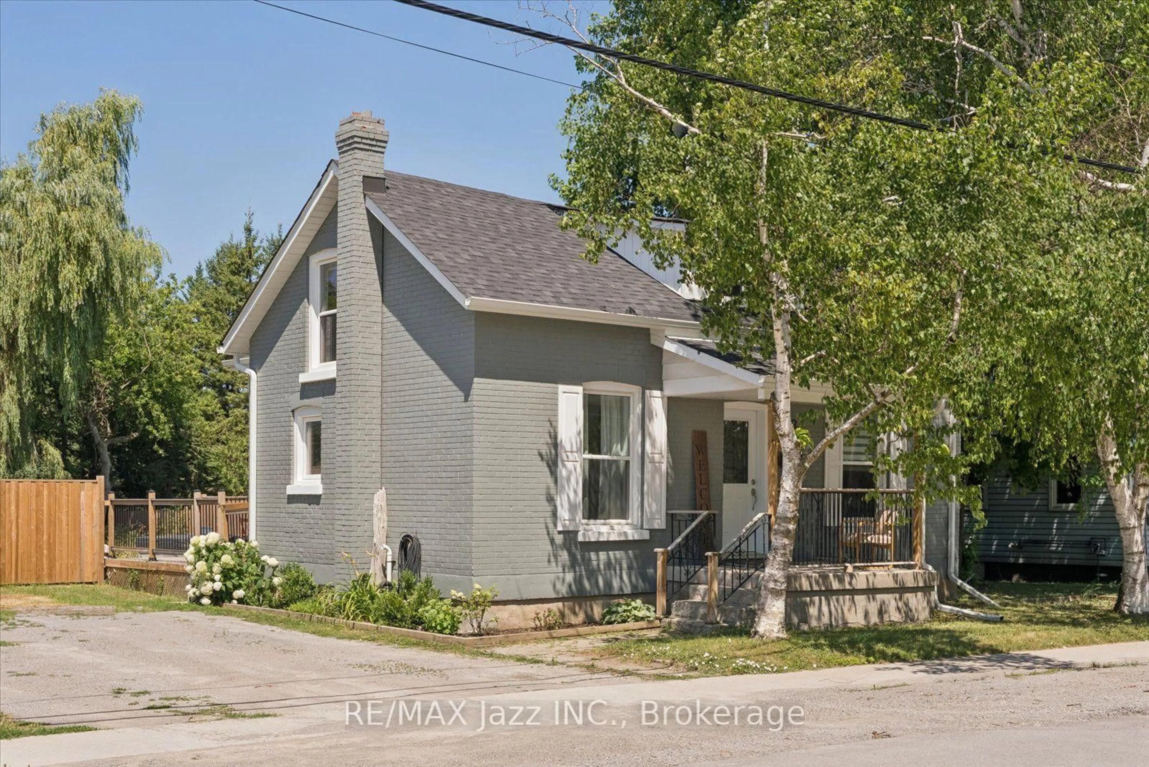Home with brick exterior material, street for 360 Mill St, Brock Ontario L0K 1A0