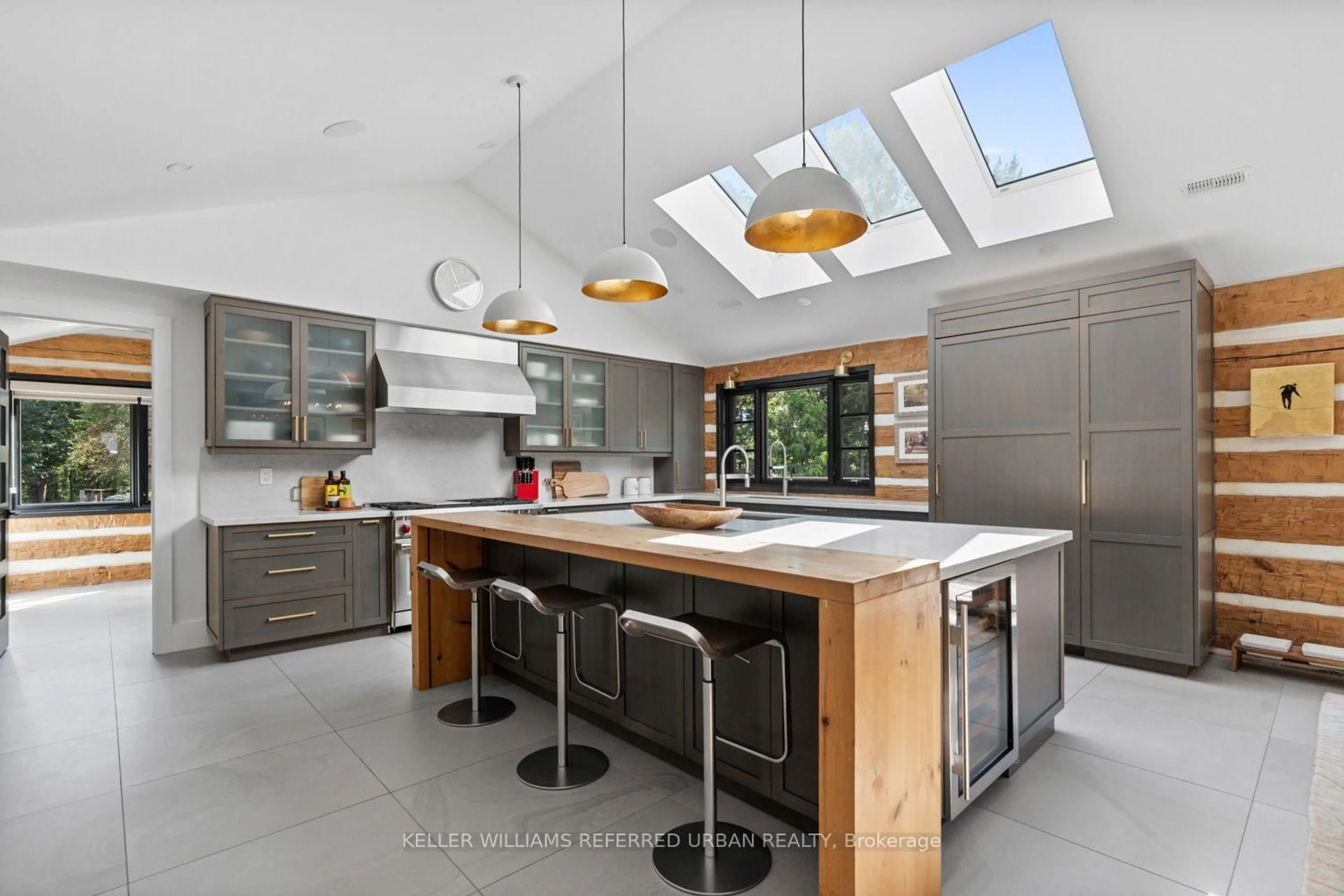 Contemporary kitchen, unknown for 14335 Weston Rd, King Ontario L7B 1K4