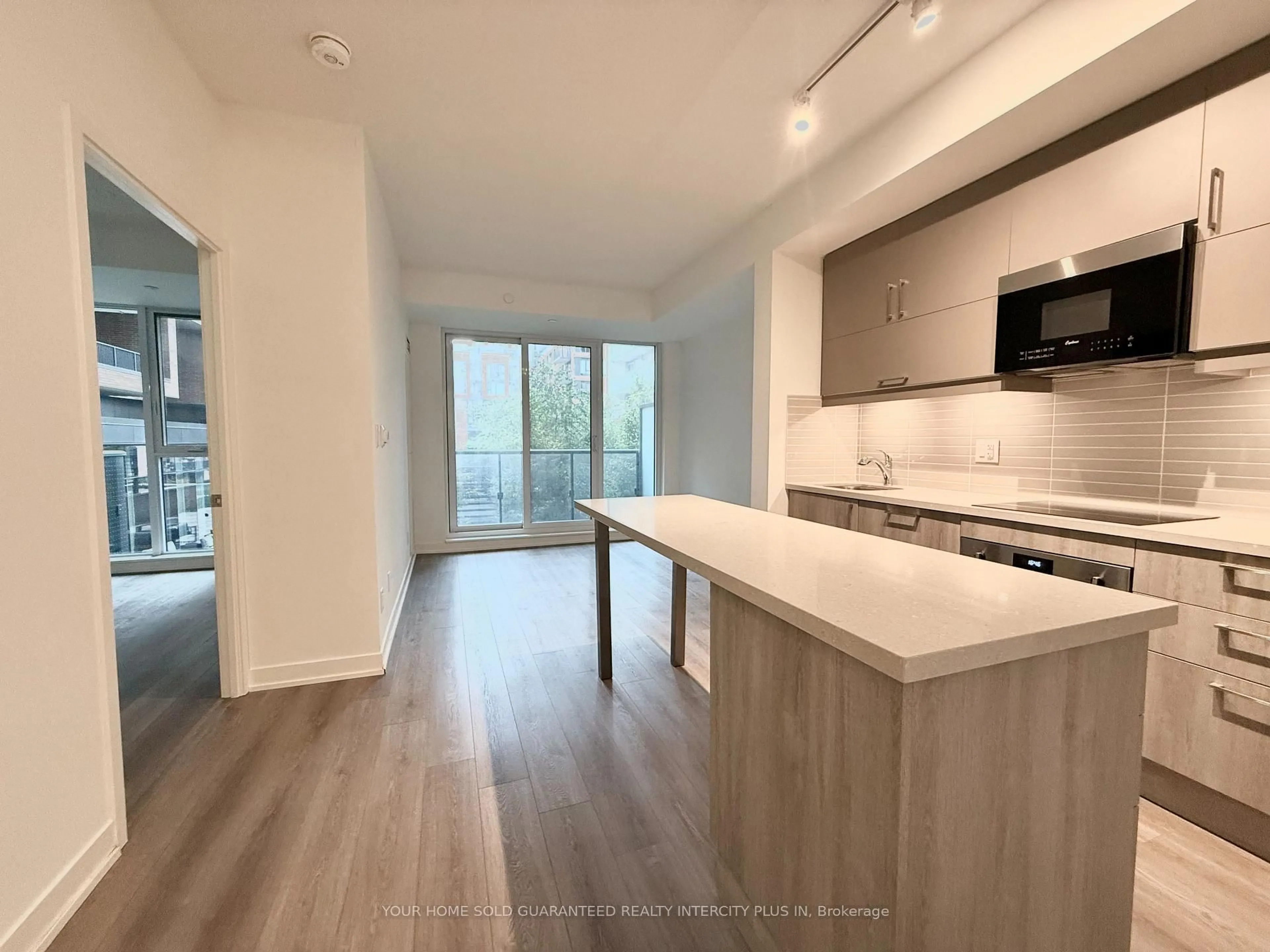 Open concept kitchen, unknown for 8119 Birchmount Rd #602, Markham Ontario L6G 0H5